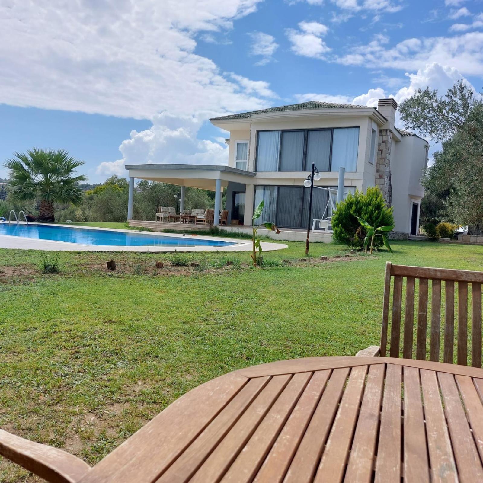 Urla Villa