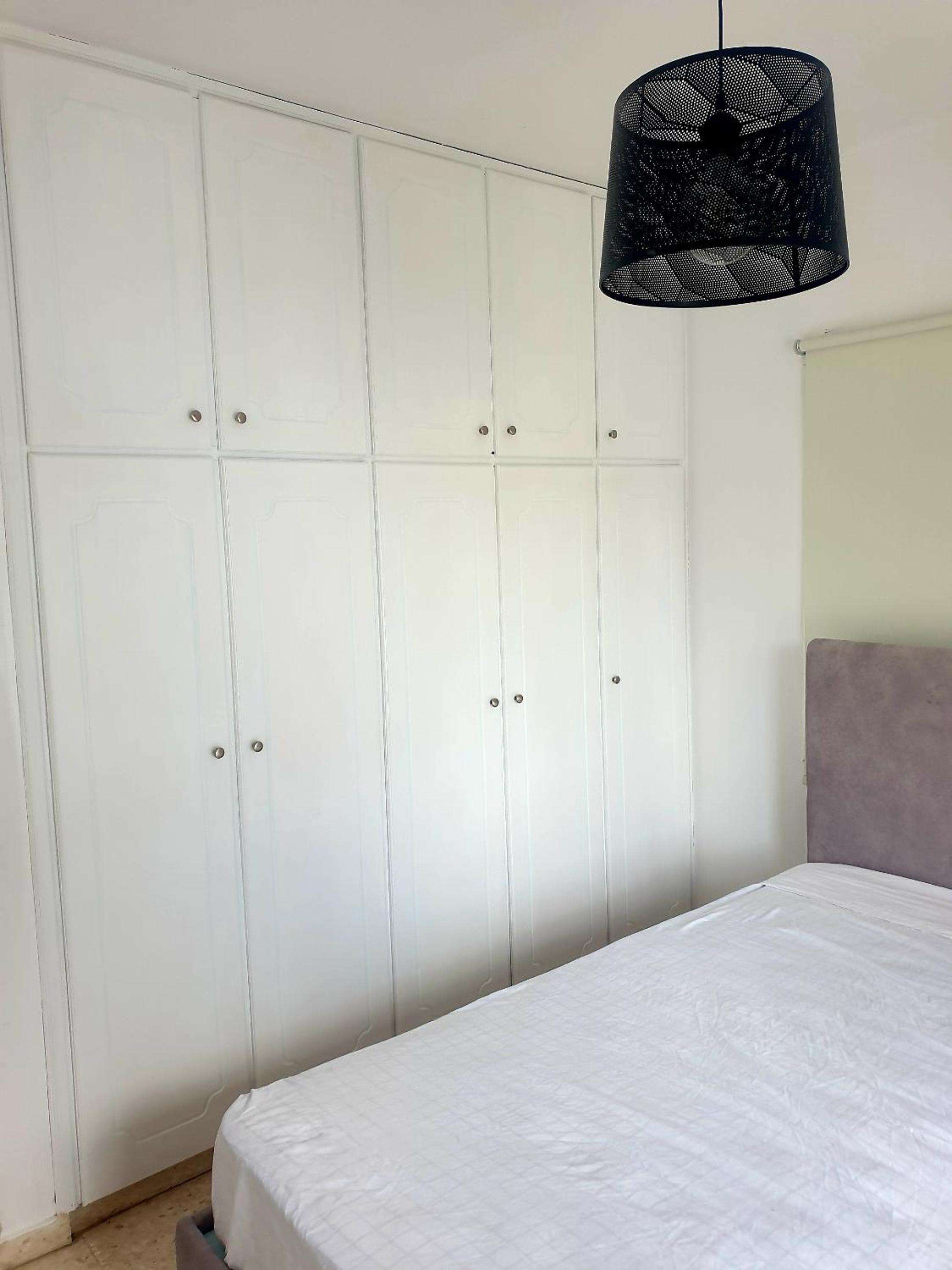 Spacious 2 BR appartment near mall -Internet 1Gbps