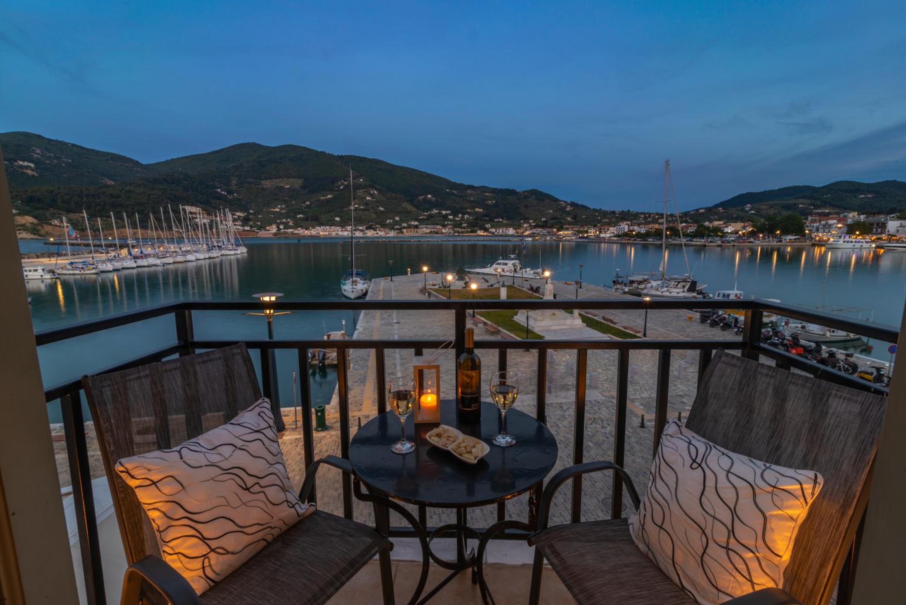 Faros Coastal Apartments