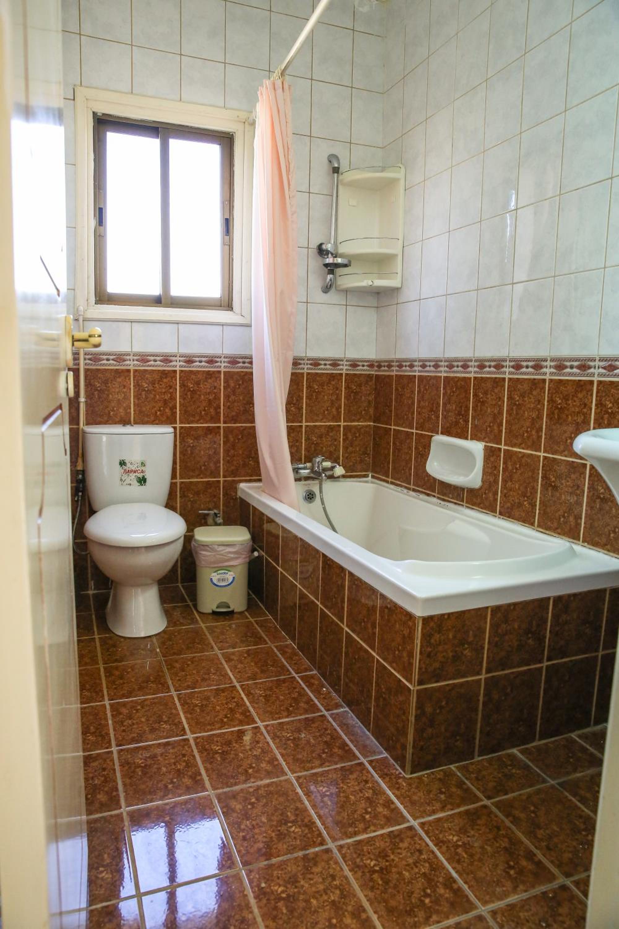 Spacious 2 BR appartment near mall -Internet 1Gbps