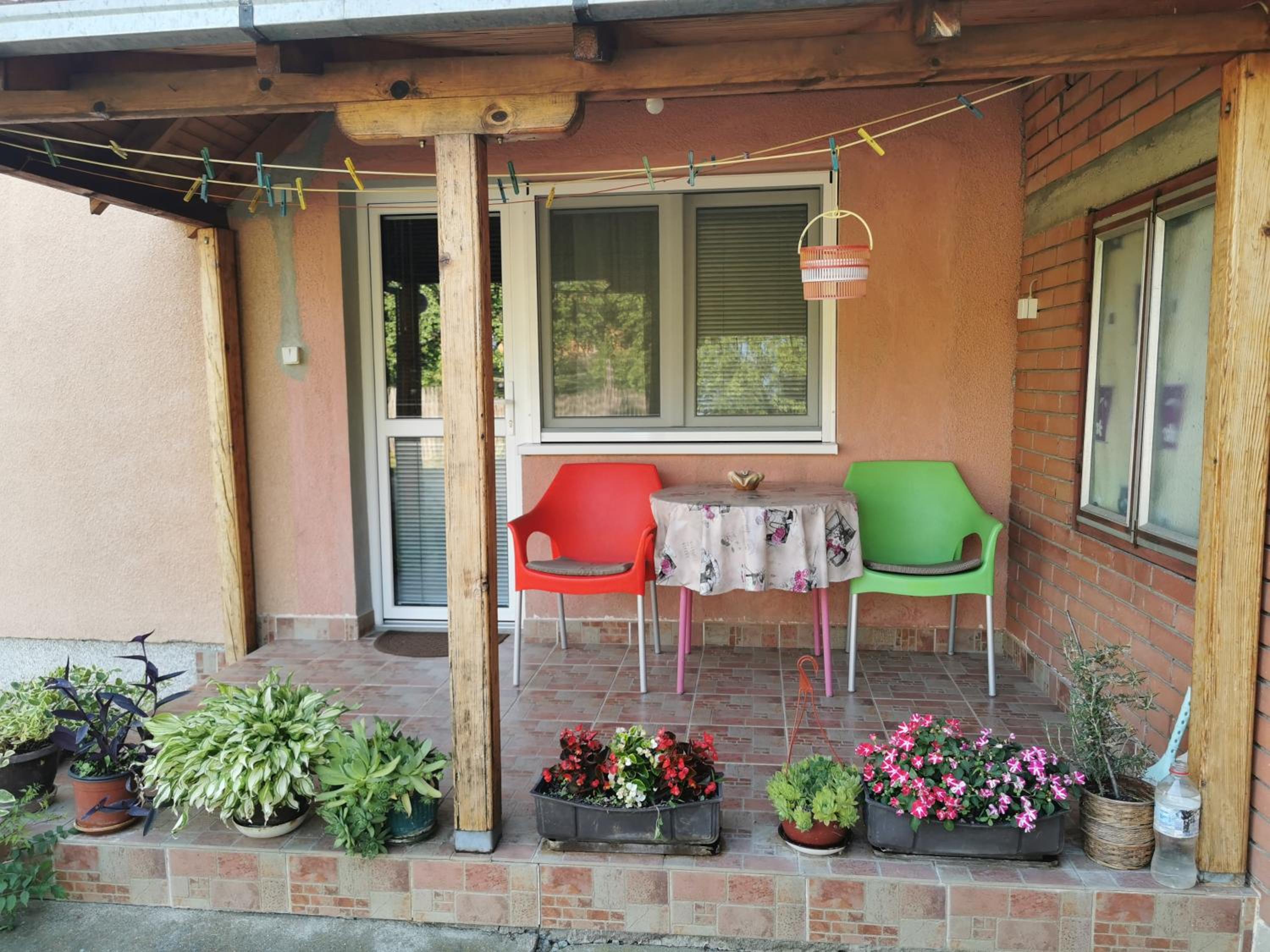 Photo 44