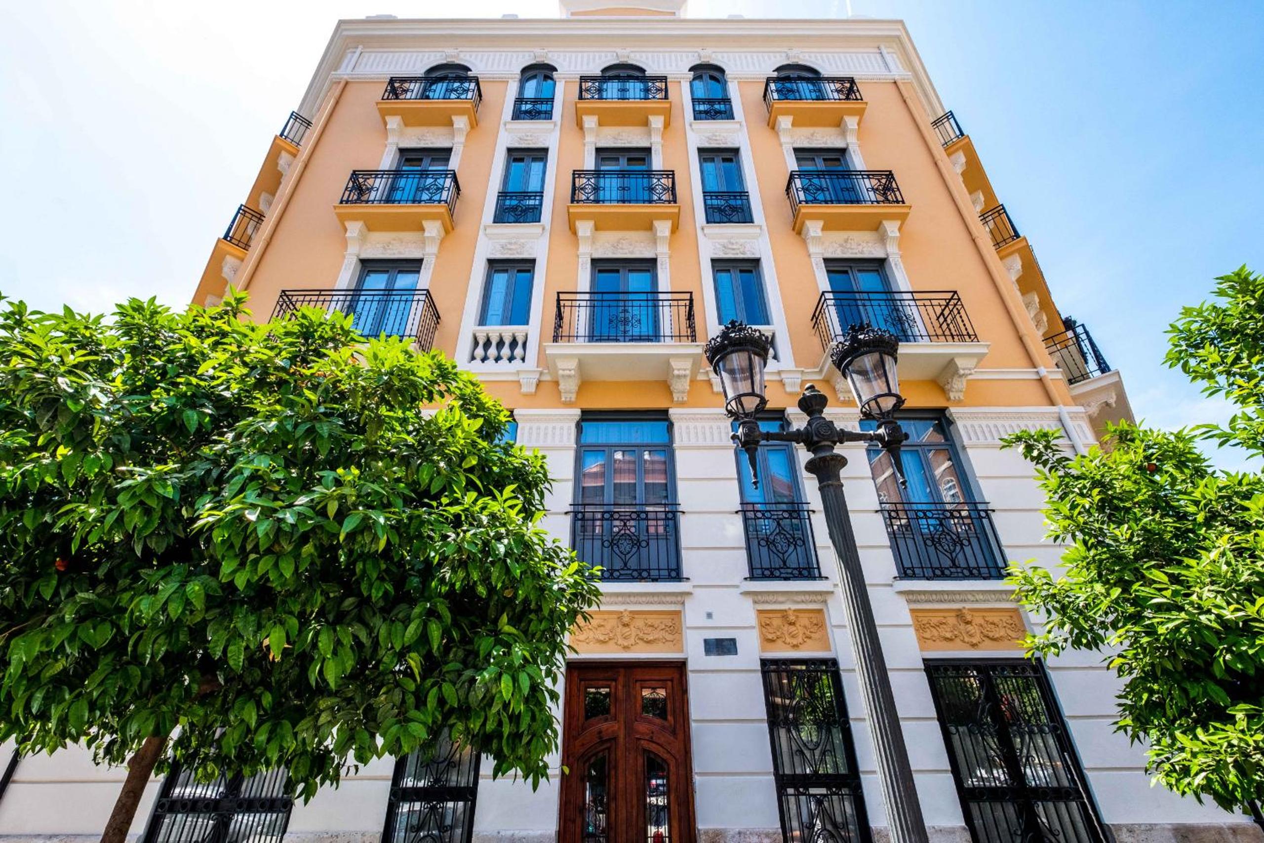 Classy Studio Apartment with Unique Design