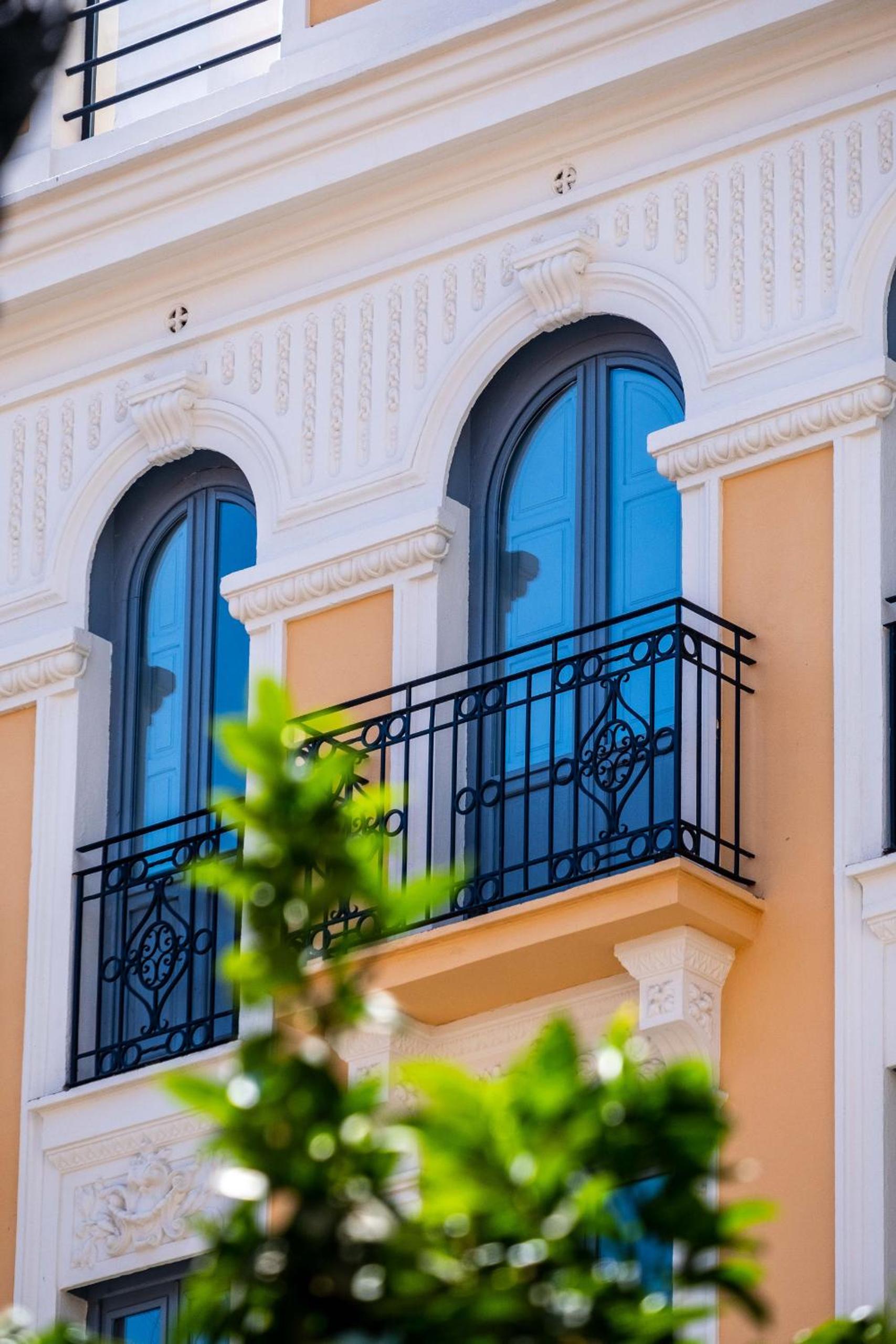 Classy Studio Apartment with Unique Design