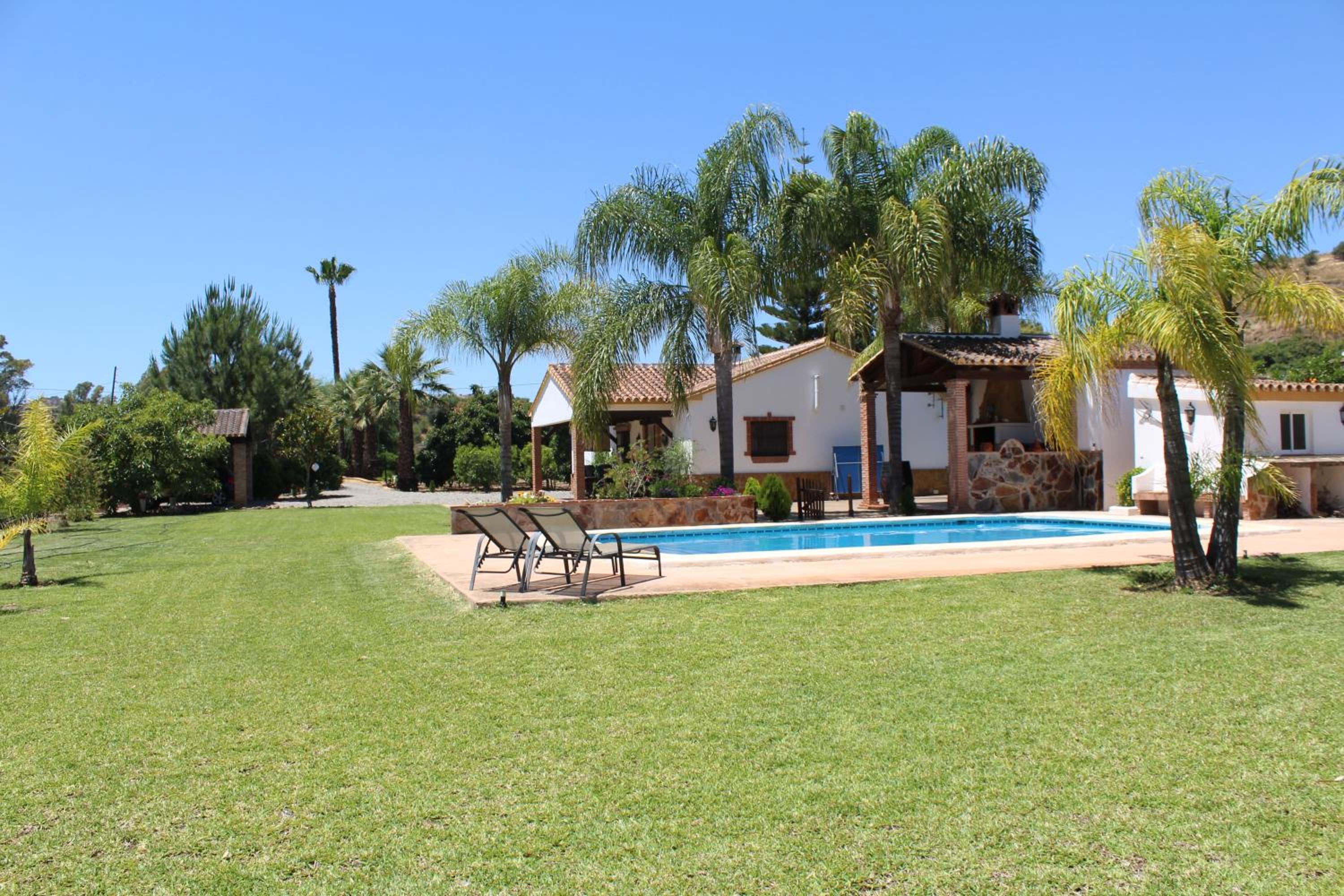 Villa Pereila