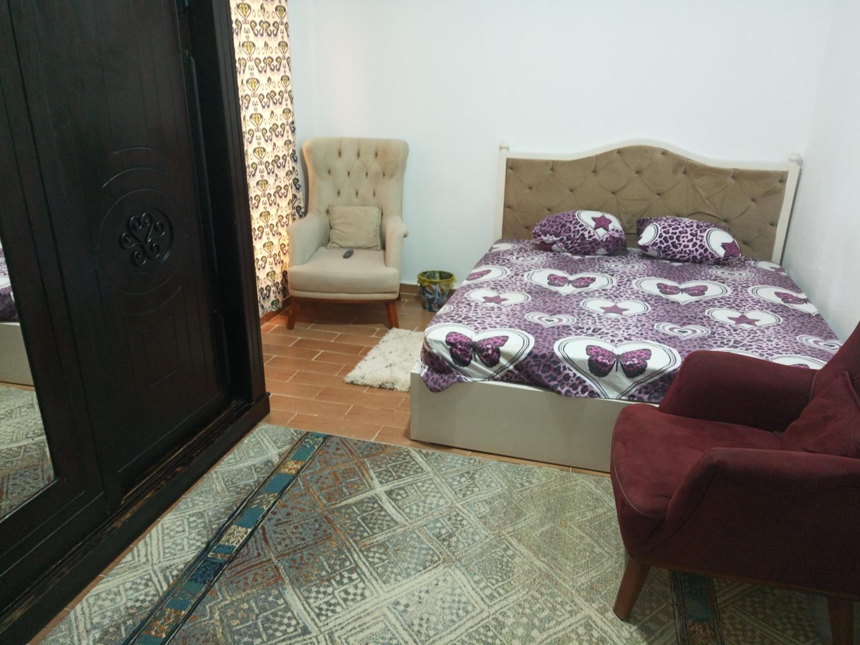 apartment in Elqronfel