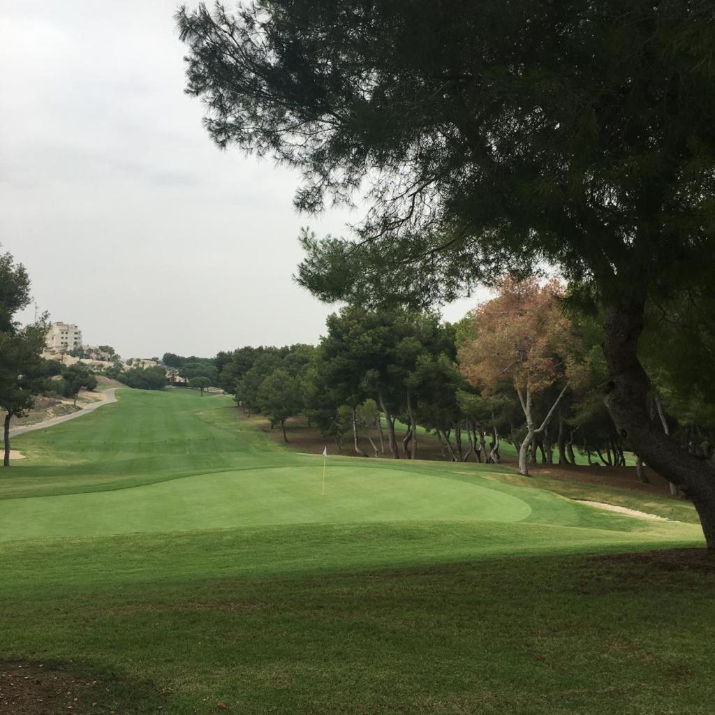 Casa Orihuela Costa con parking privado y piscina
