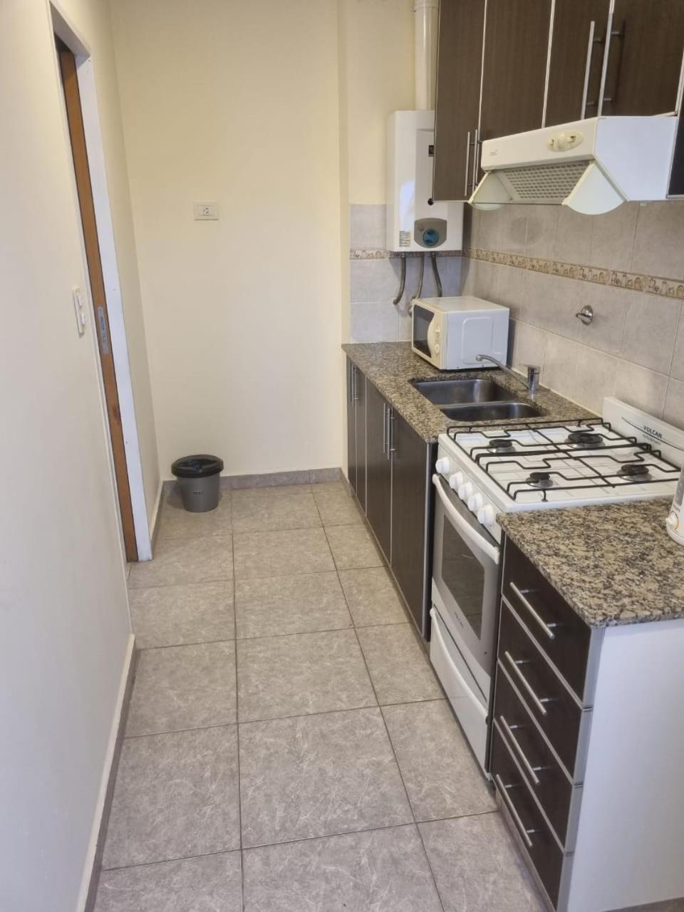 Departamento Bahía Blanca con cochera cubierta