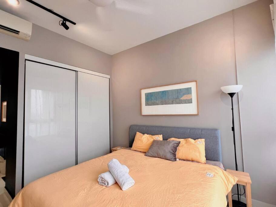 Studio Staycation D'Sara @ Linked MRT, Near Thomson Hospital & Sungai Buloh Hospital photo 4