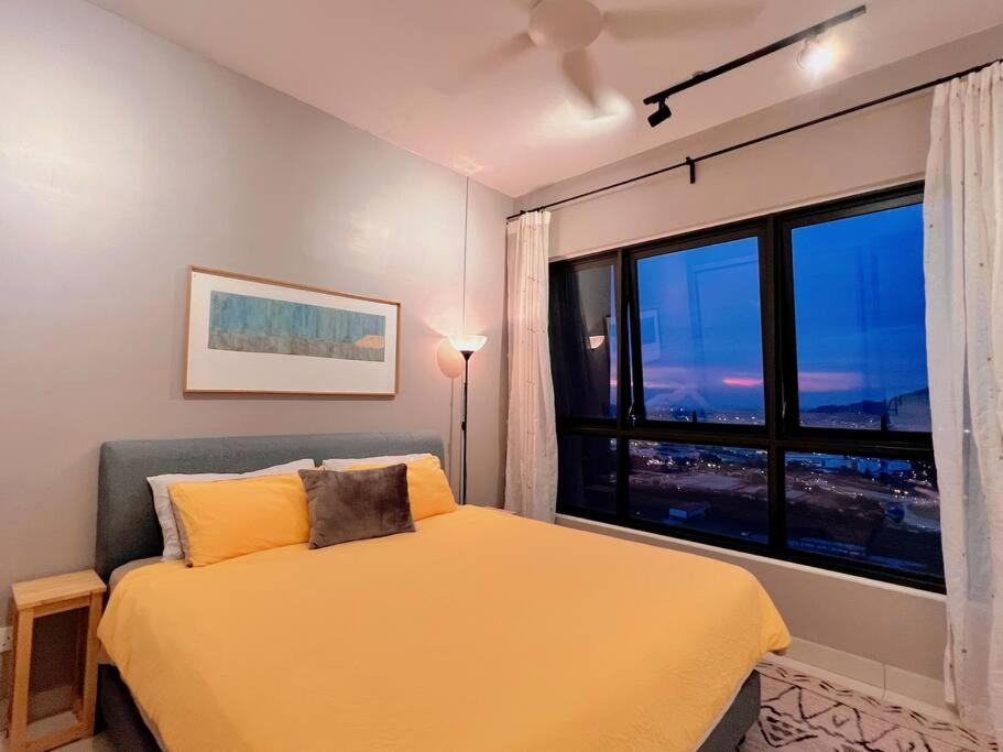 Studio Staycation D'Sara @ Linked MRT, Near Thomson Hospital & Sungai Buloh Hospital photo 2