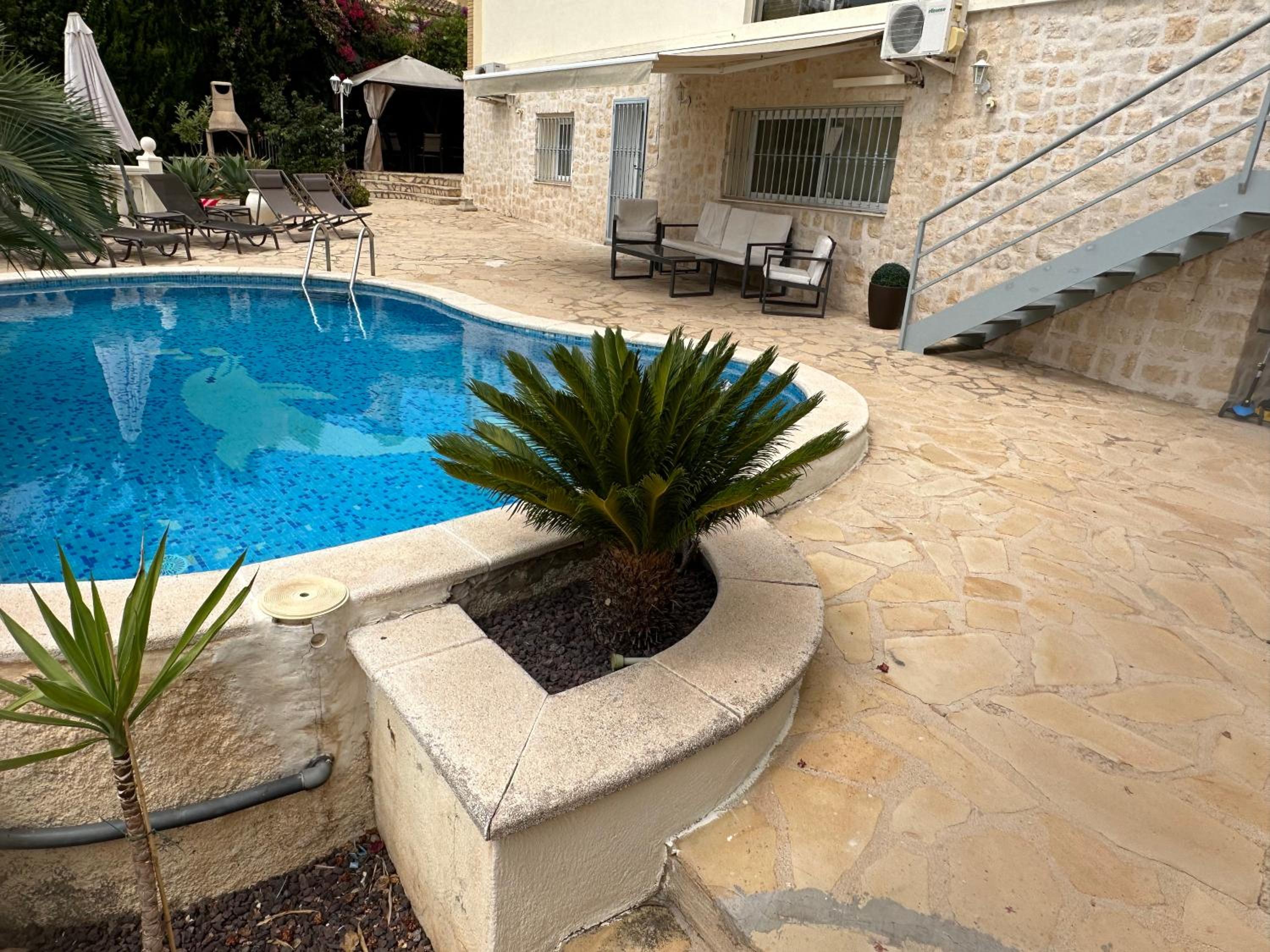 Apartamentos en la villa con el territorio común en Calpe