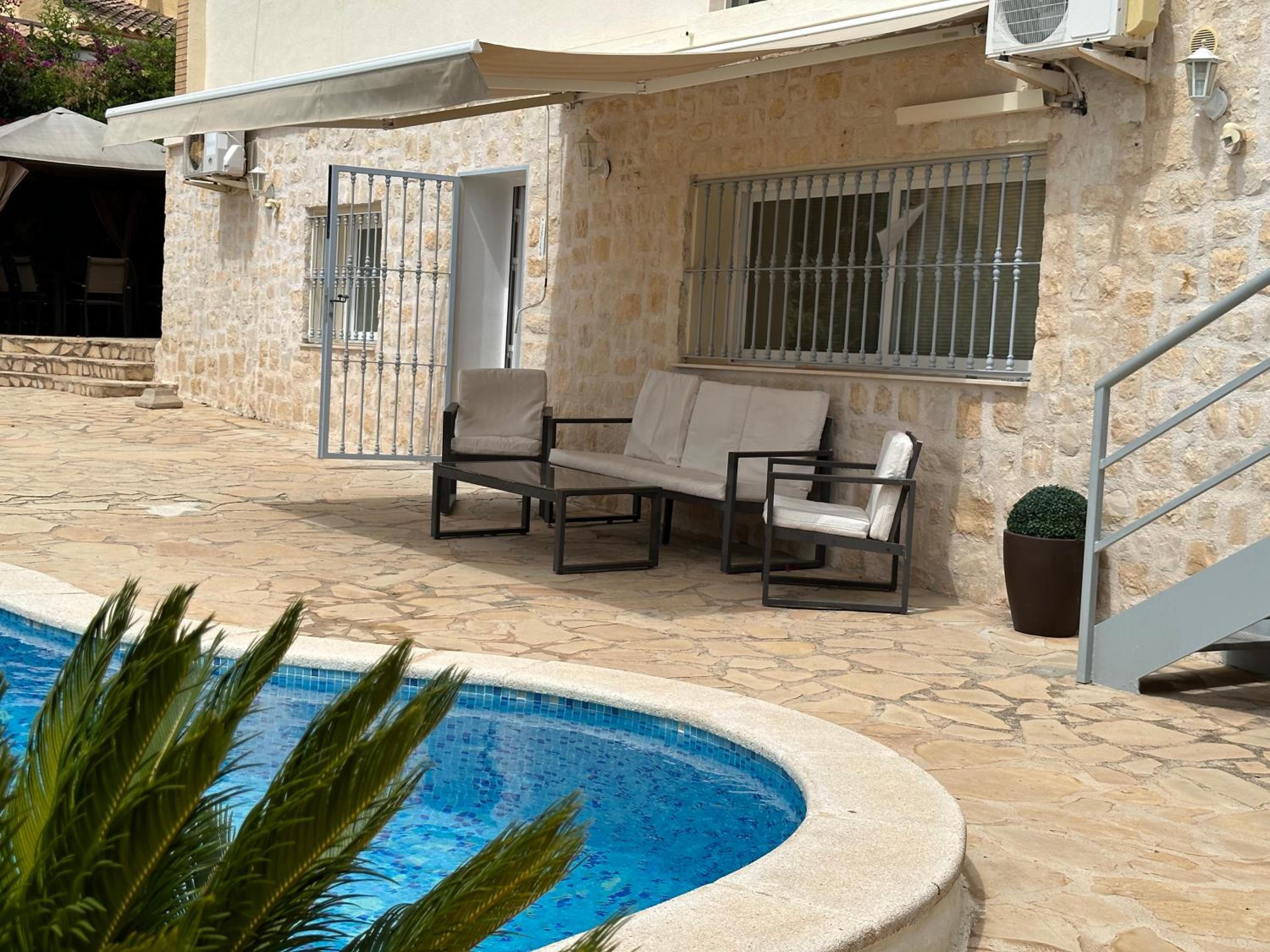 Apartamentos en la villa con el territorio común en Calpe