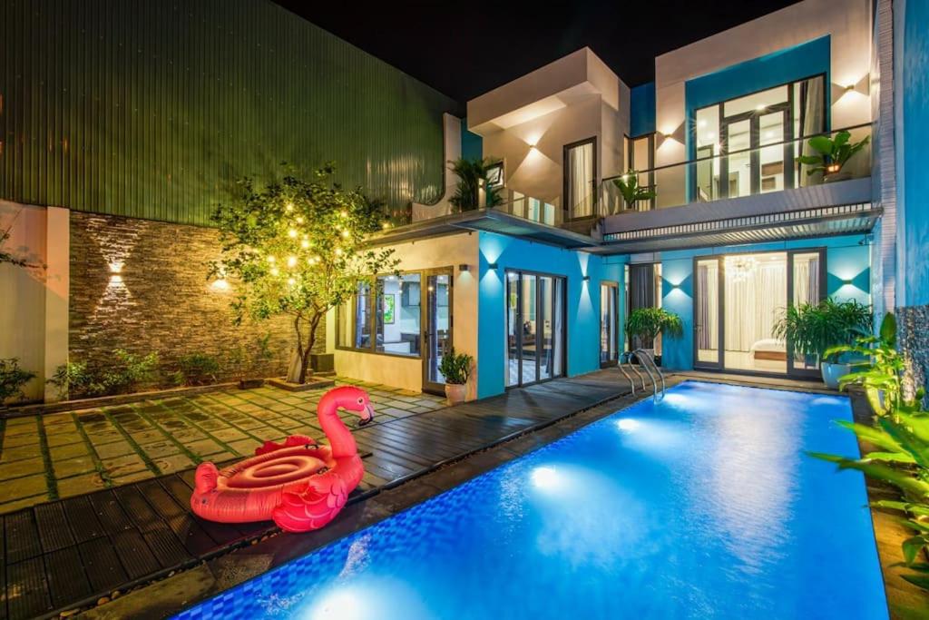 Monkey Mountain Retreat Villa 2 view 3