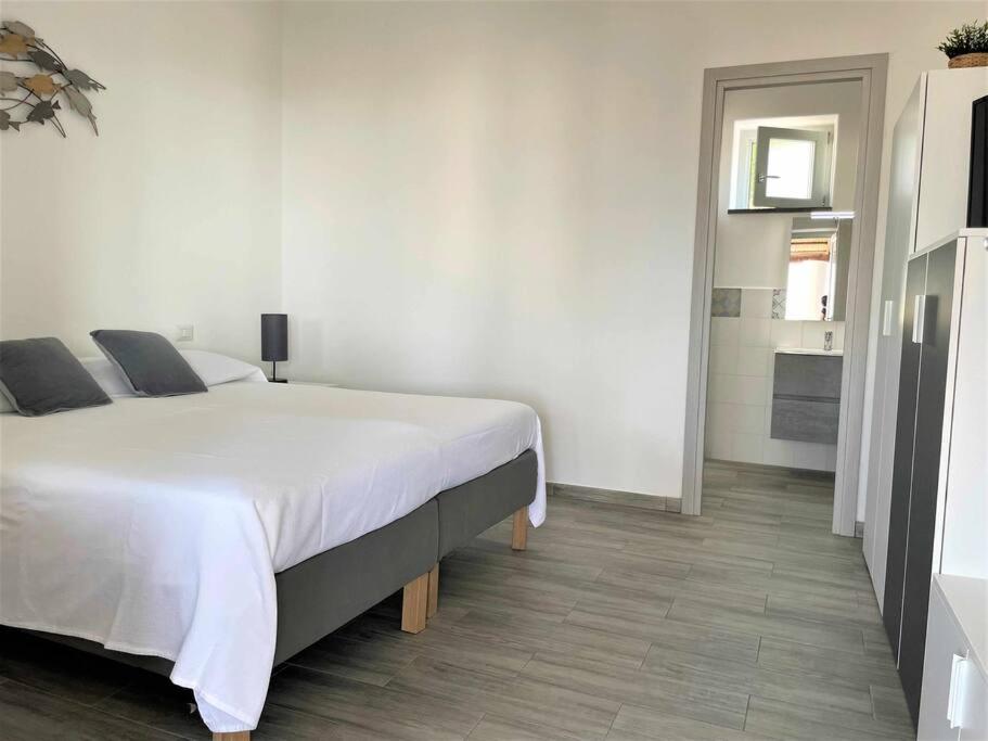 Casa Rina, in centro a Malfa photo 2