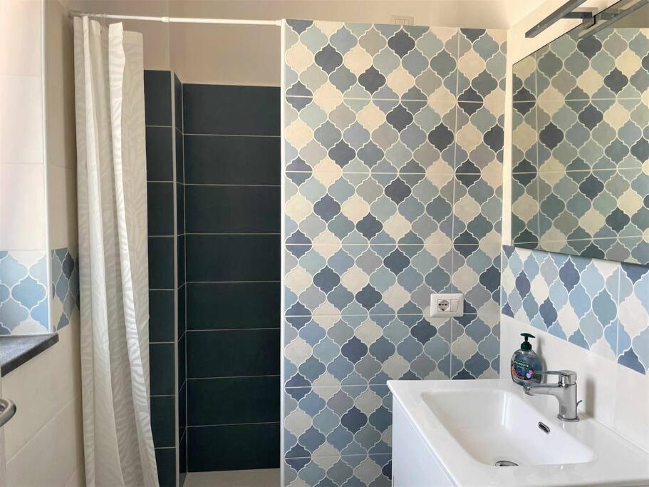 Casa Rina, in centro a Malfa photo 4