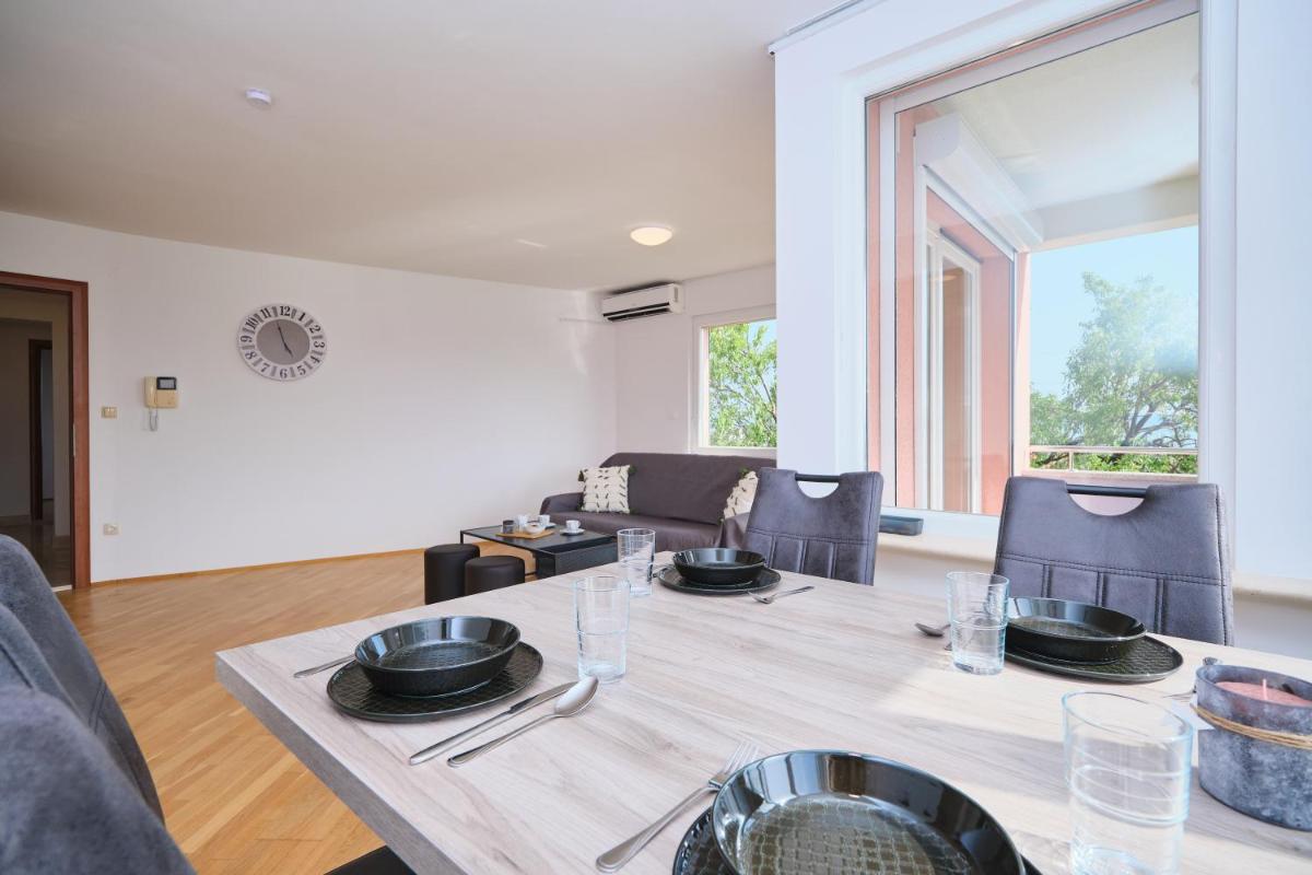 Apartments Kati view 5