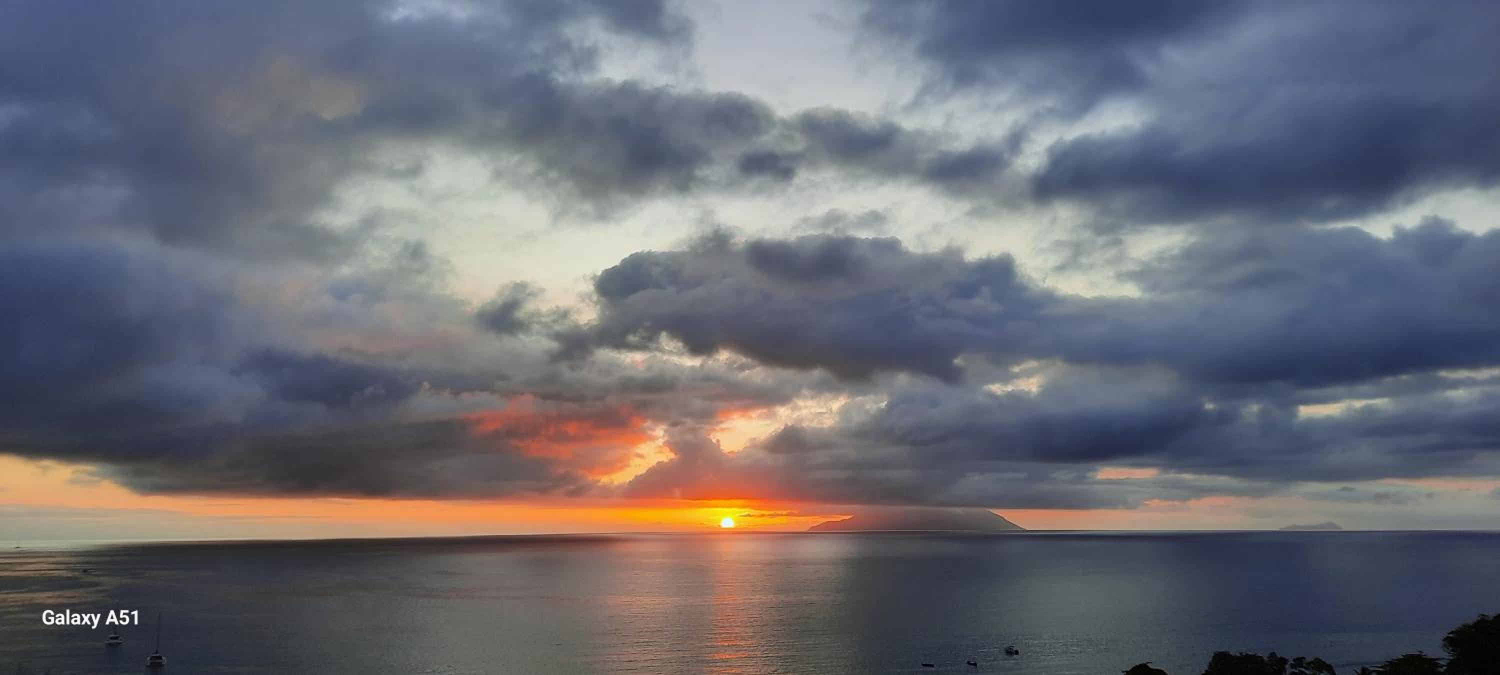 NORTHWEST BAY Seaview apartment