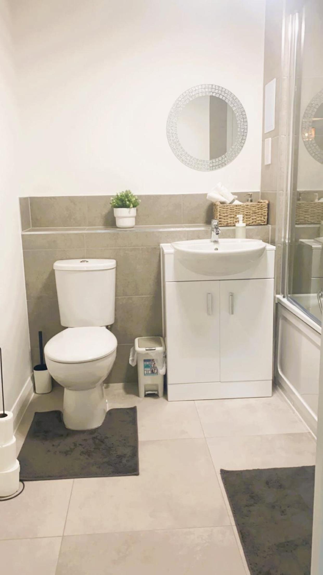 Bridgefield Apartment