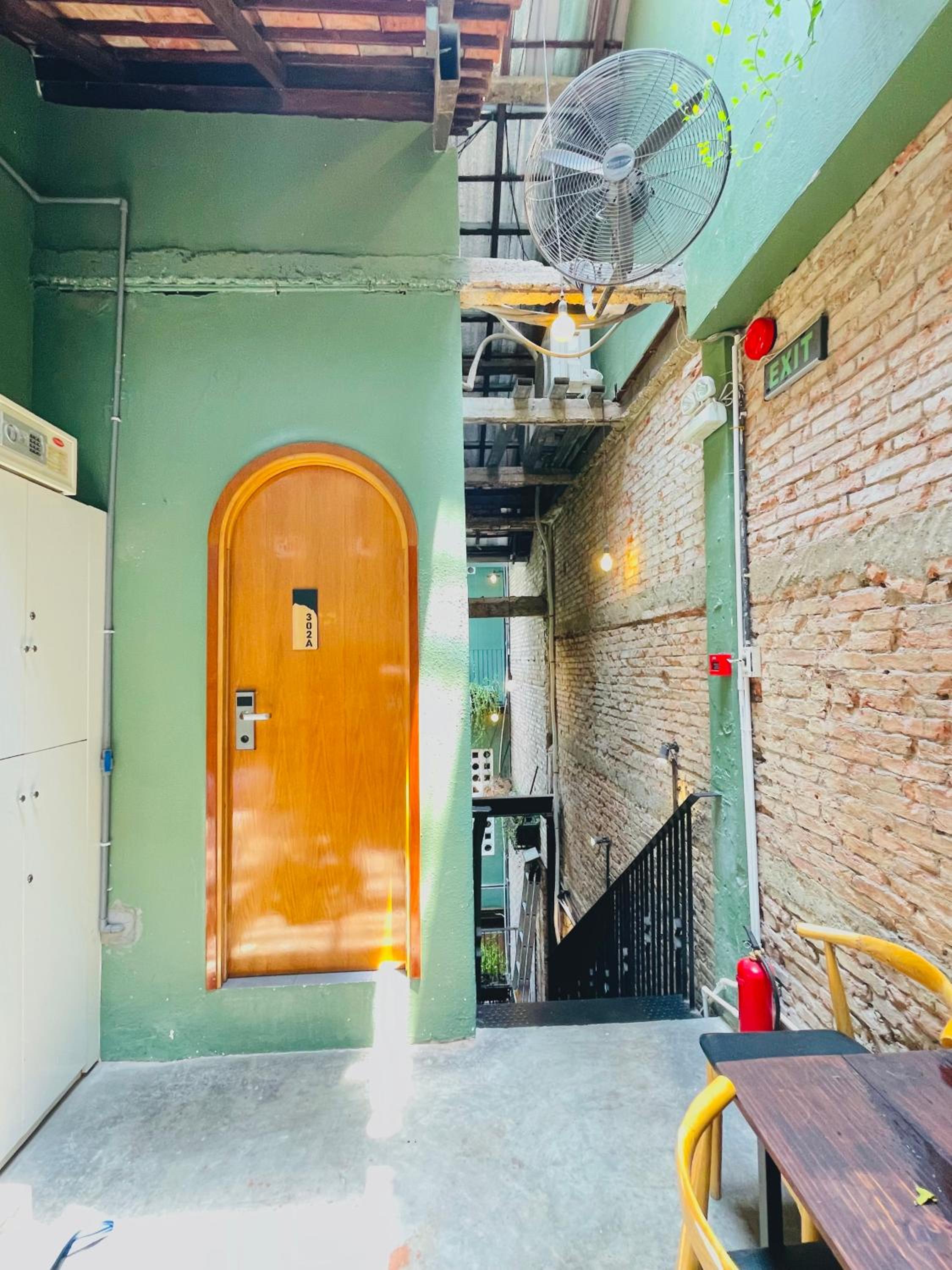 VY DA CENTRAL MARKET HOSTEL