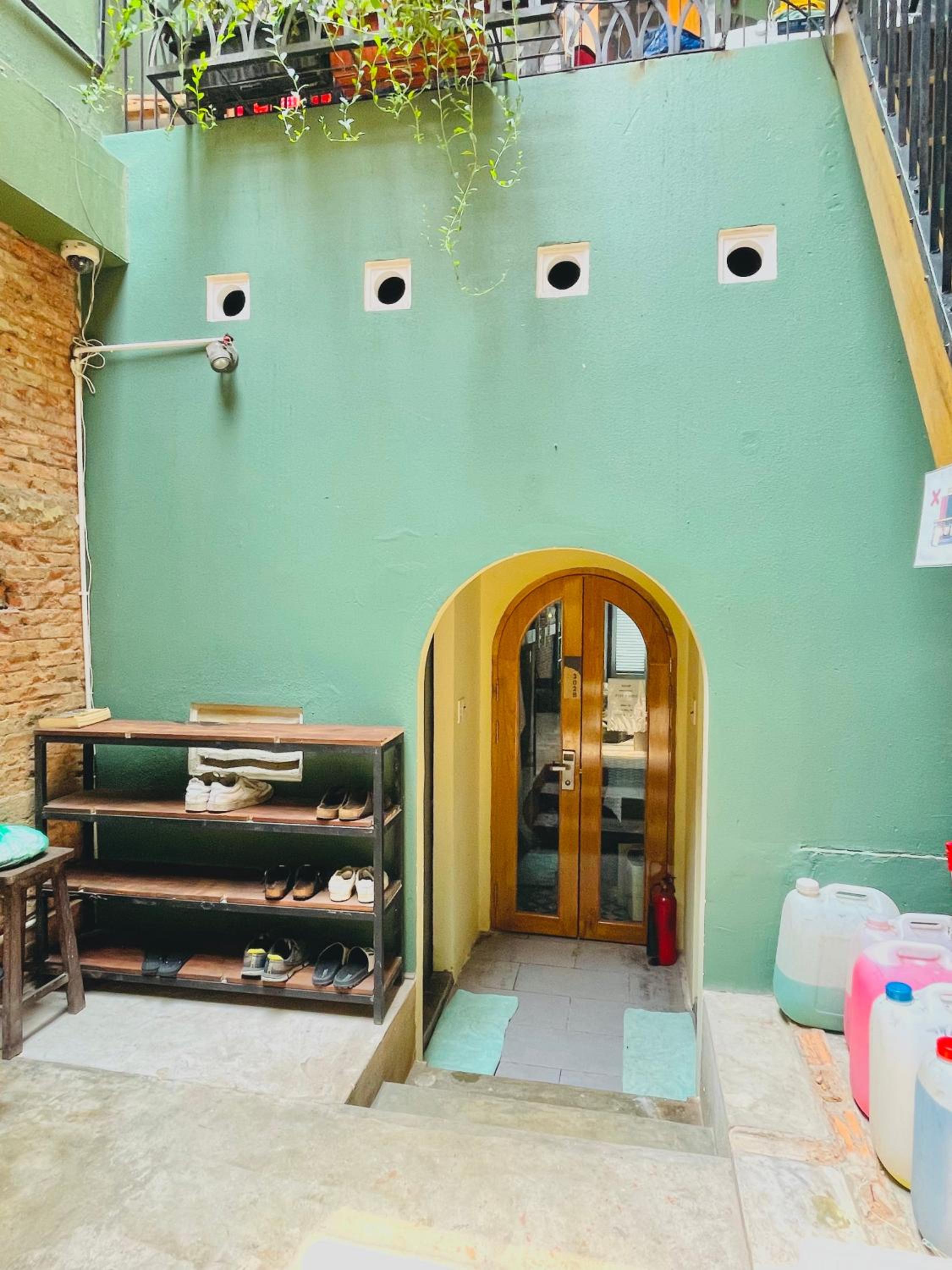 VY DA CENTRAL MARKET HOSTEL