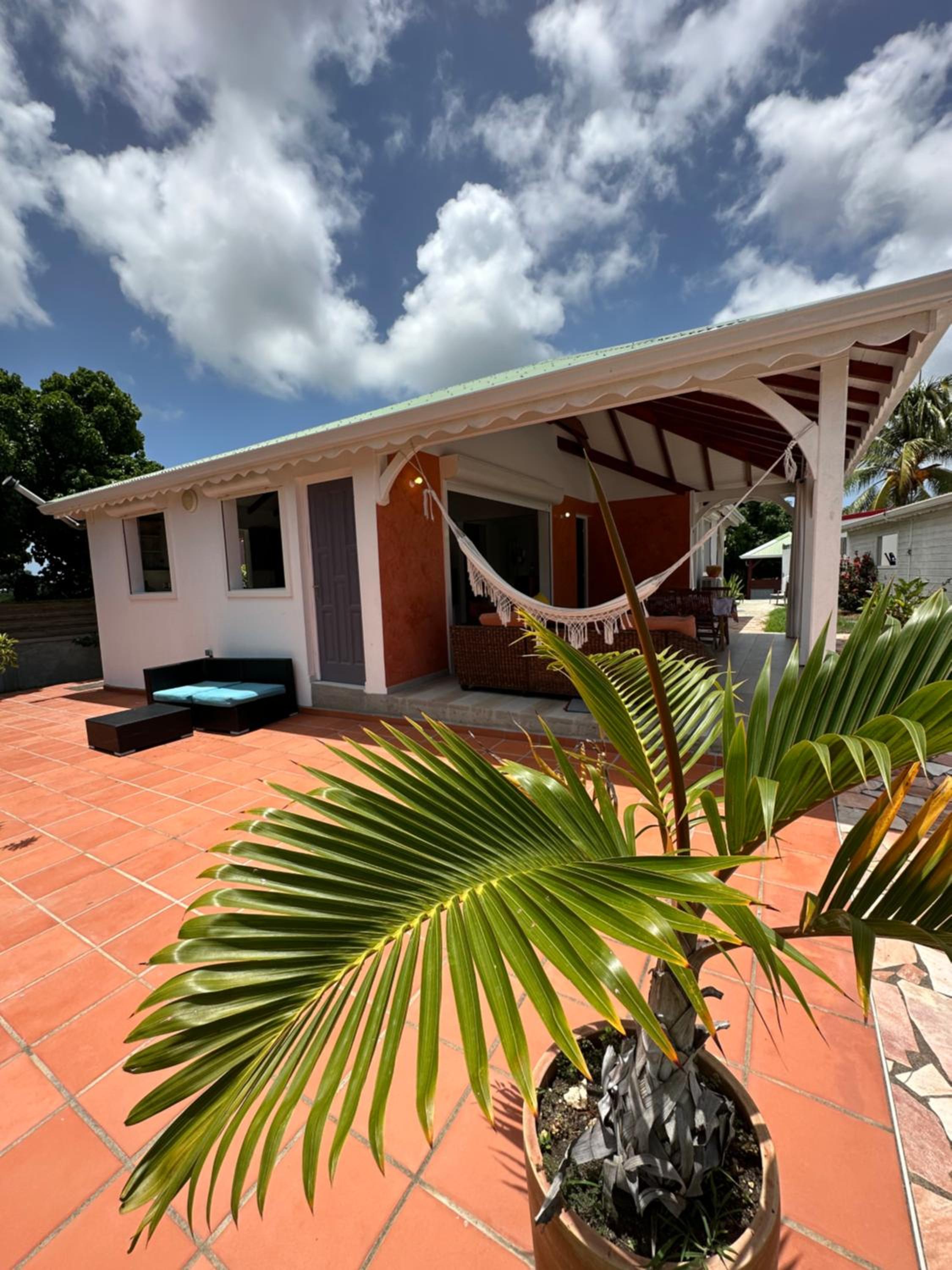 villa avec piscine pour 6 personnes 2 chambres 2 salles de bain view 5