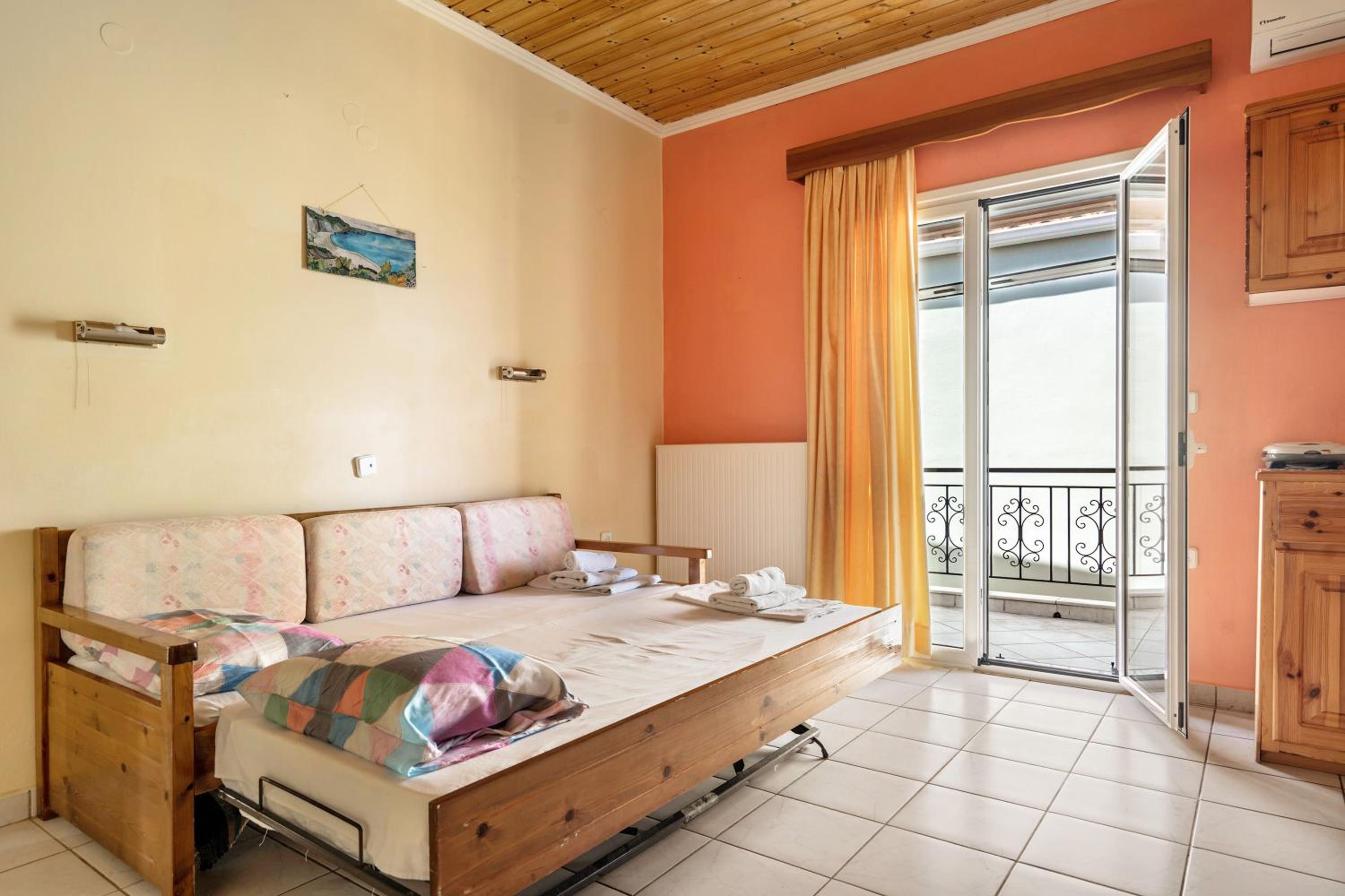 Lefkothea apartment 1 photo 4