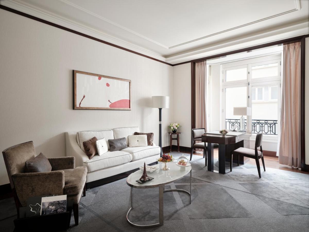 The Peninsula Paris 24