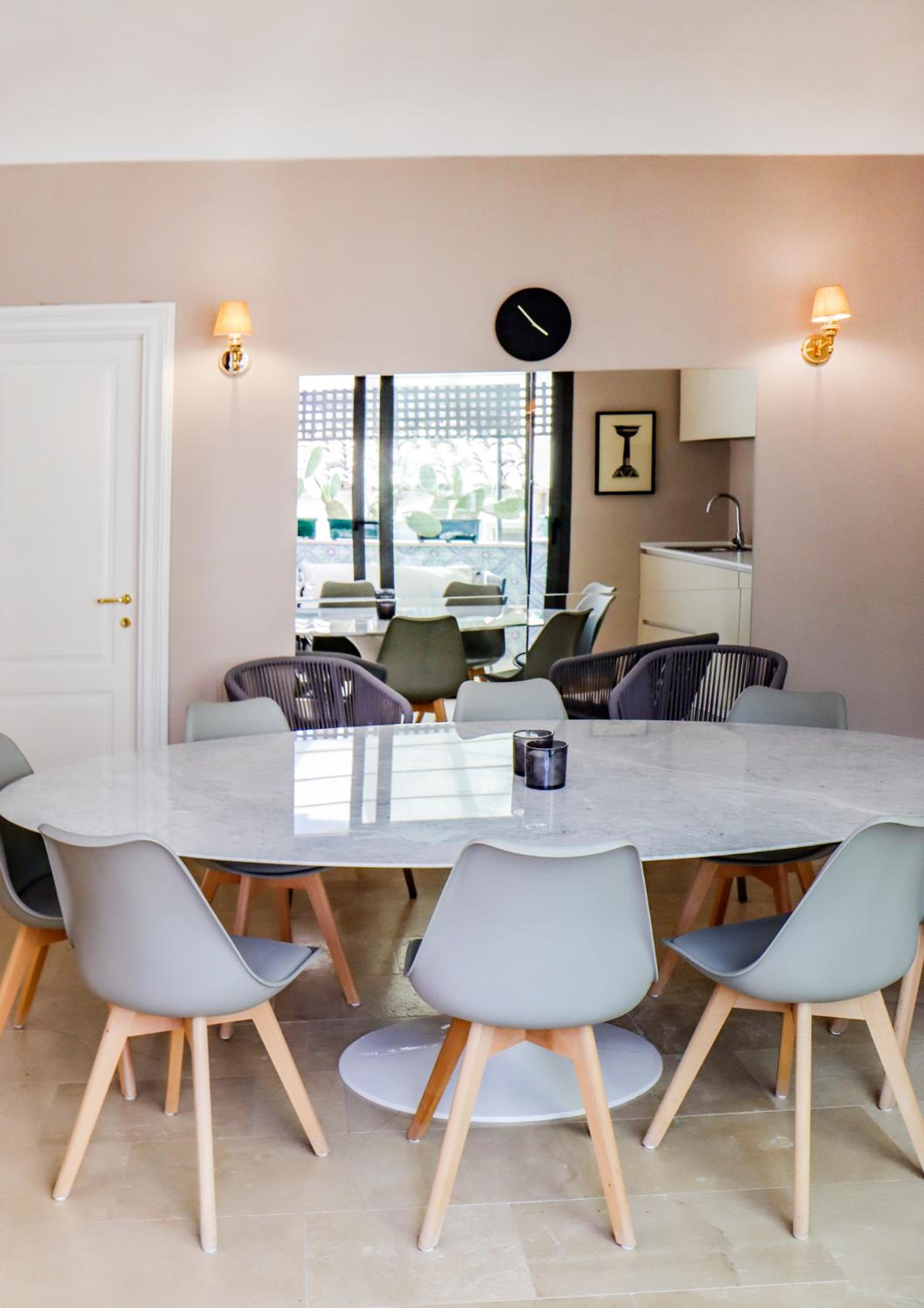 dining