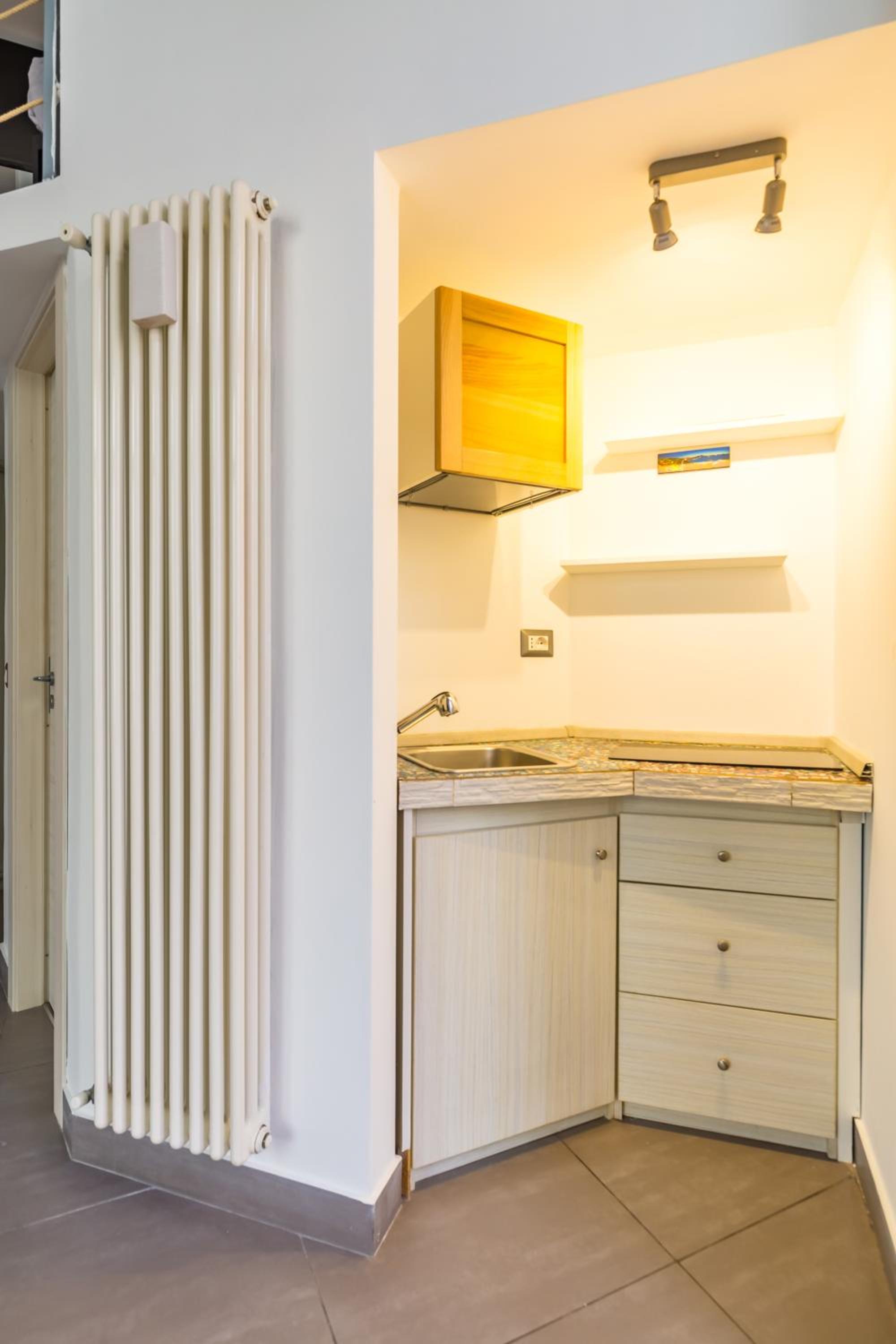 Duplex indipendente vicino al Lungomare Caracciolo