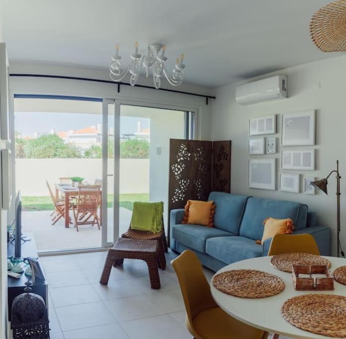 2BR Apt w- Private Garden, Pool, Gym & Parking view 2