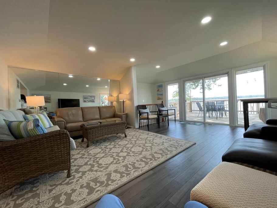 Waterfront Home with Private Beach, Stunning Views