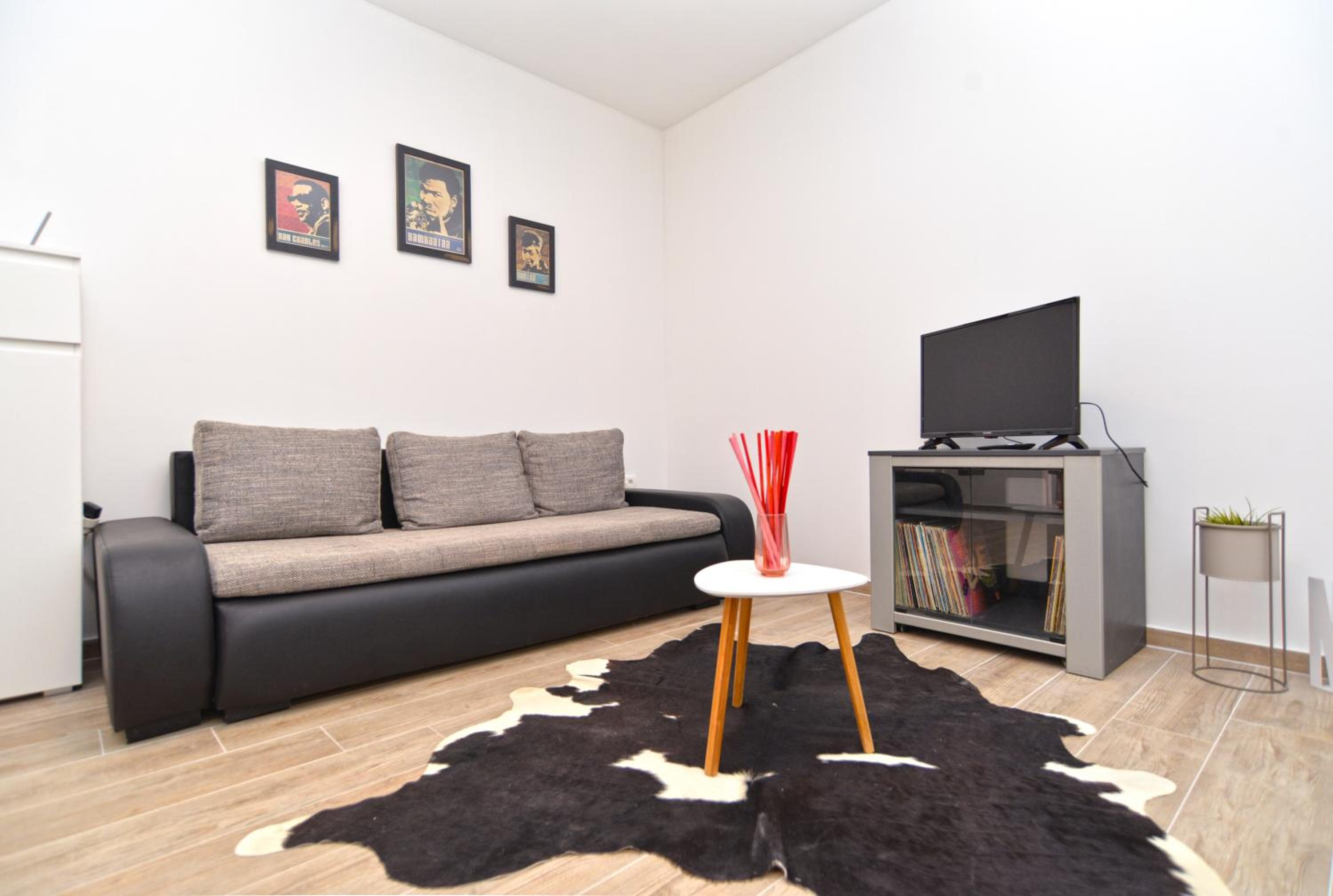 Apartment Loborika 1411 view 2