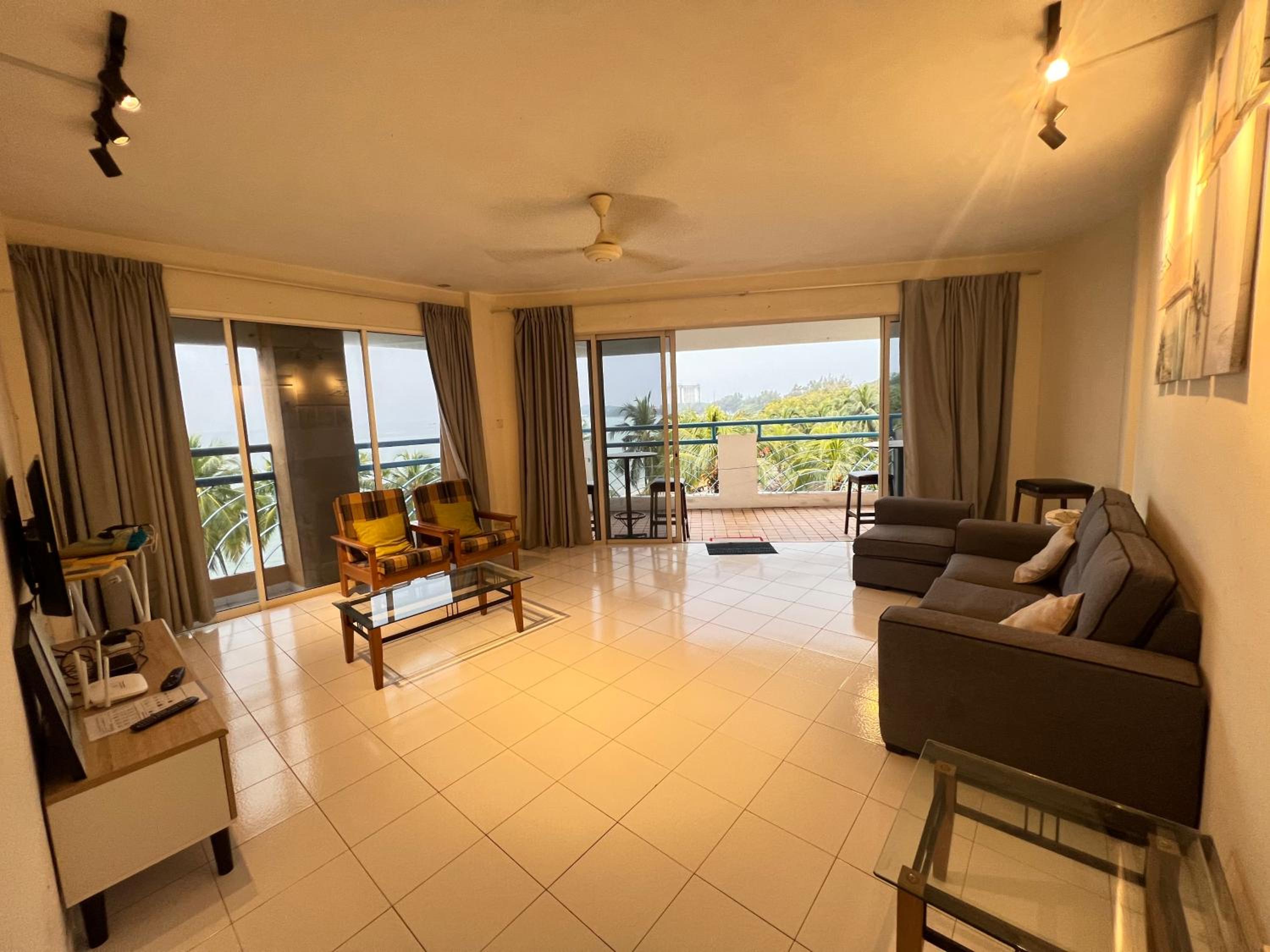 Beachfront Unit at Seri Bulan , Pantai Teluk Kemang view 4