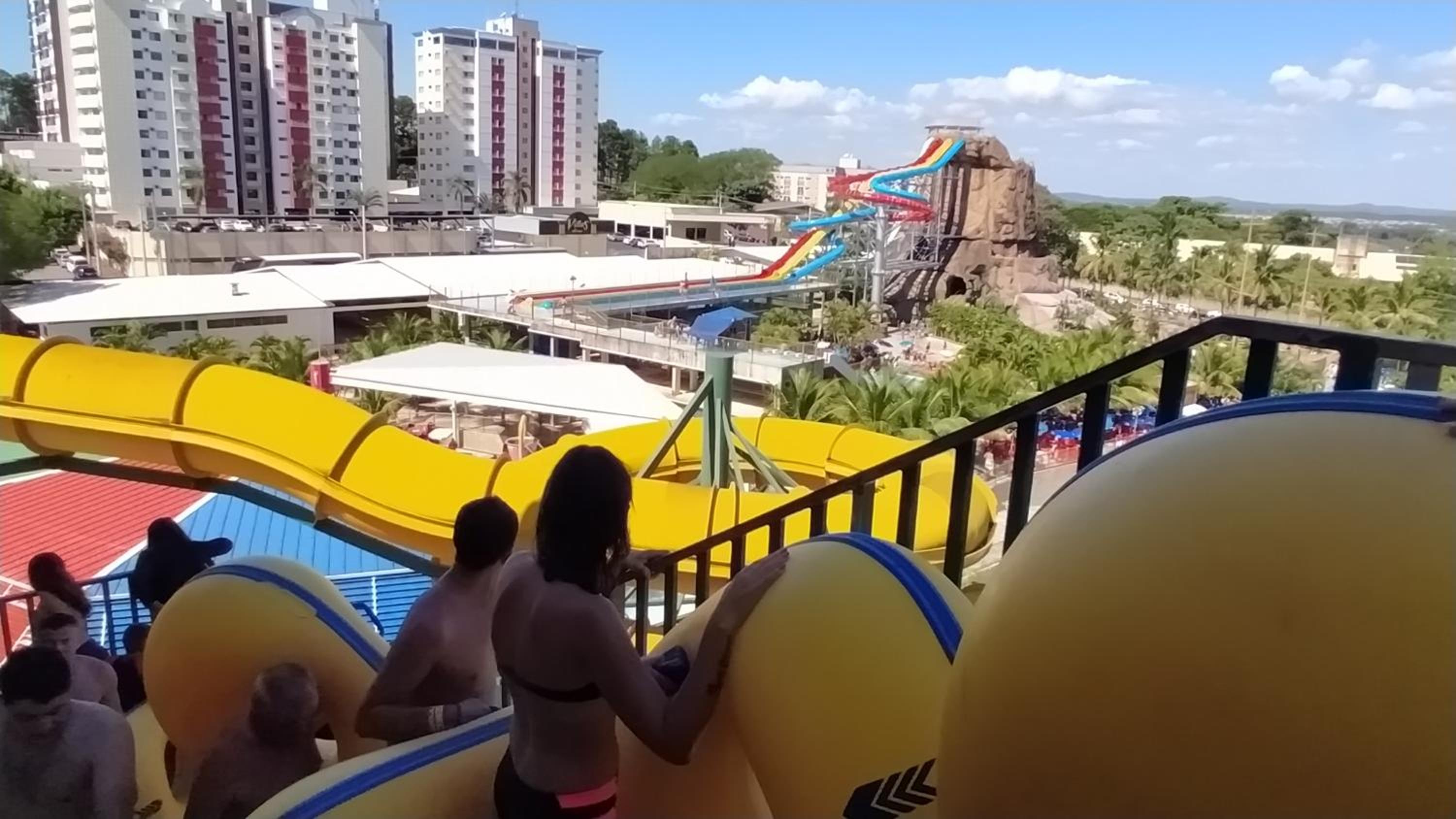 SPAZZIO diRoma Com PARK Acqua e Splash INCLUSO em caldas novas