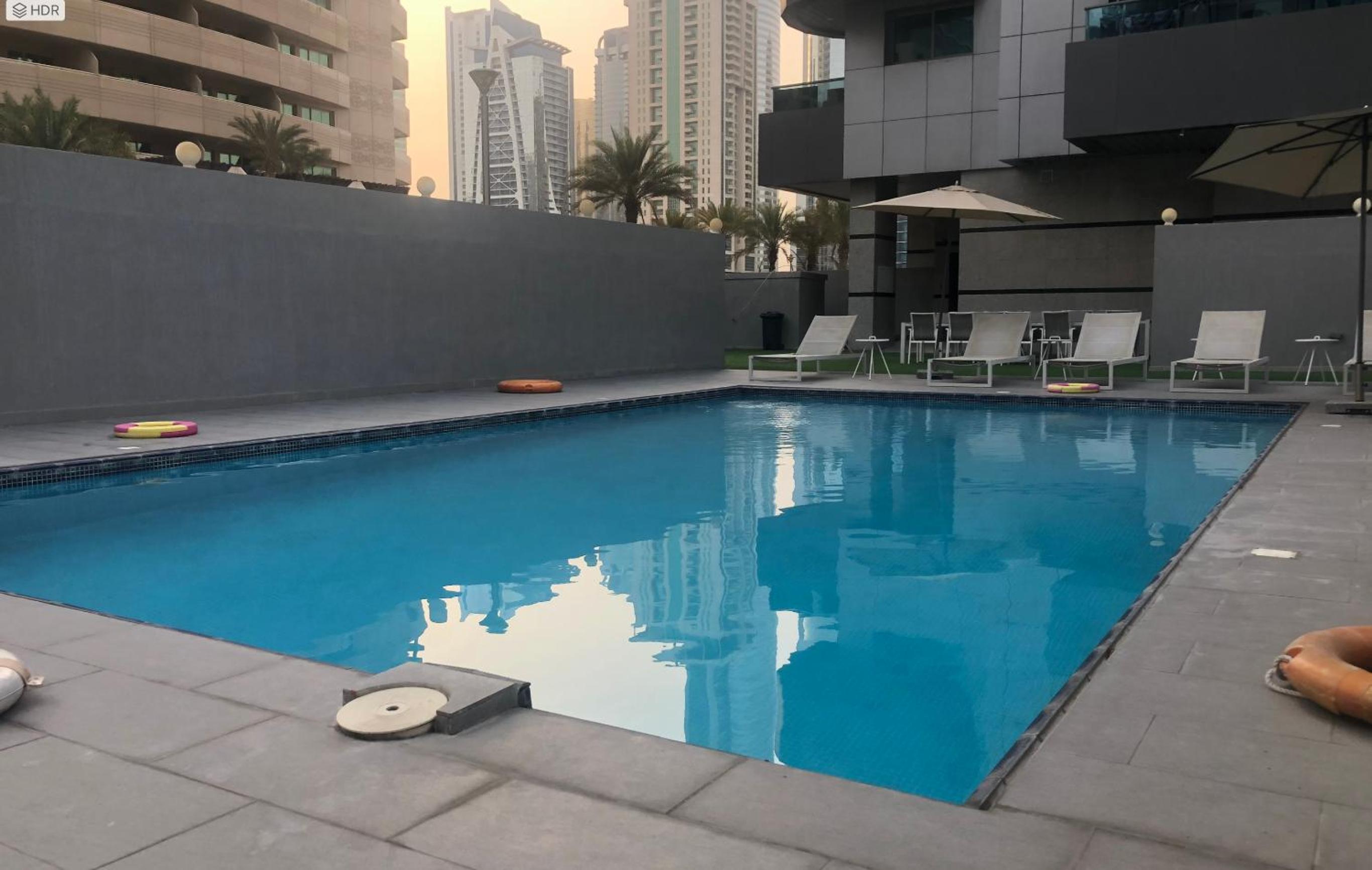 Luxury Room with Marina view close to JBR Beach and Metro with Shared Kitchen