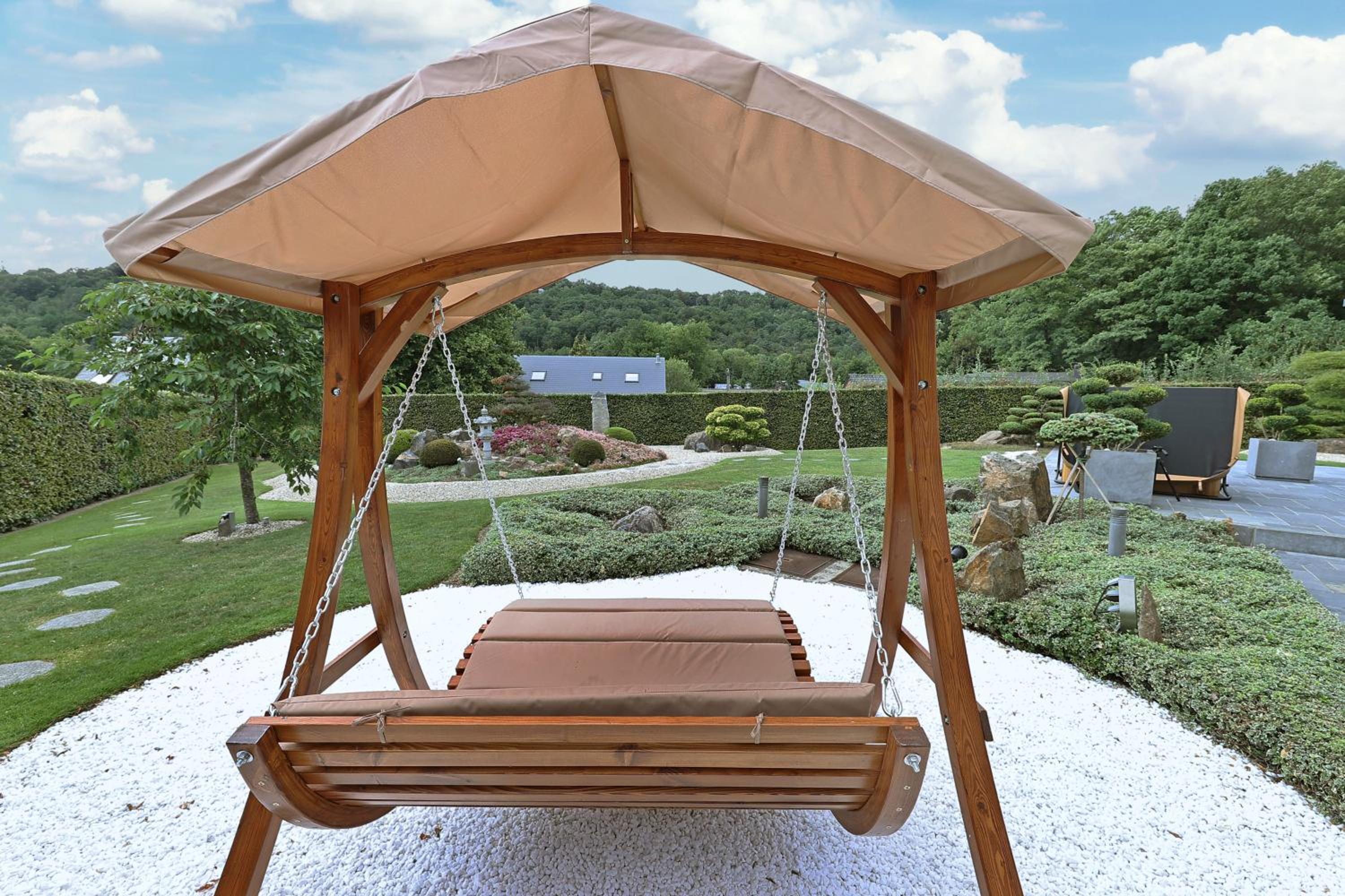 ONSEN PLACE by Ardenne Places
