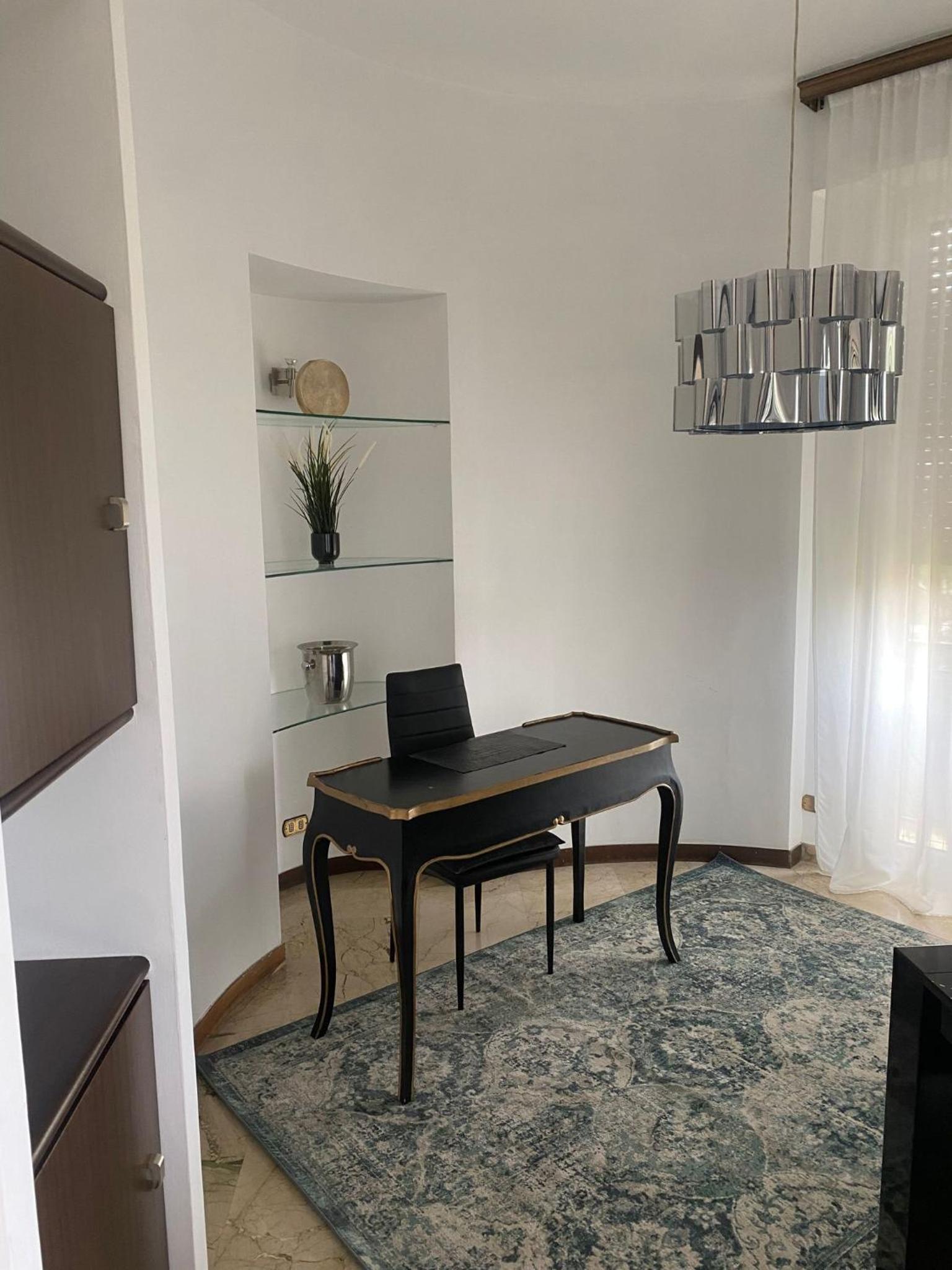 Eur Centro lux apartment con camino