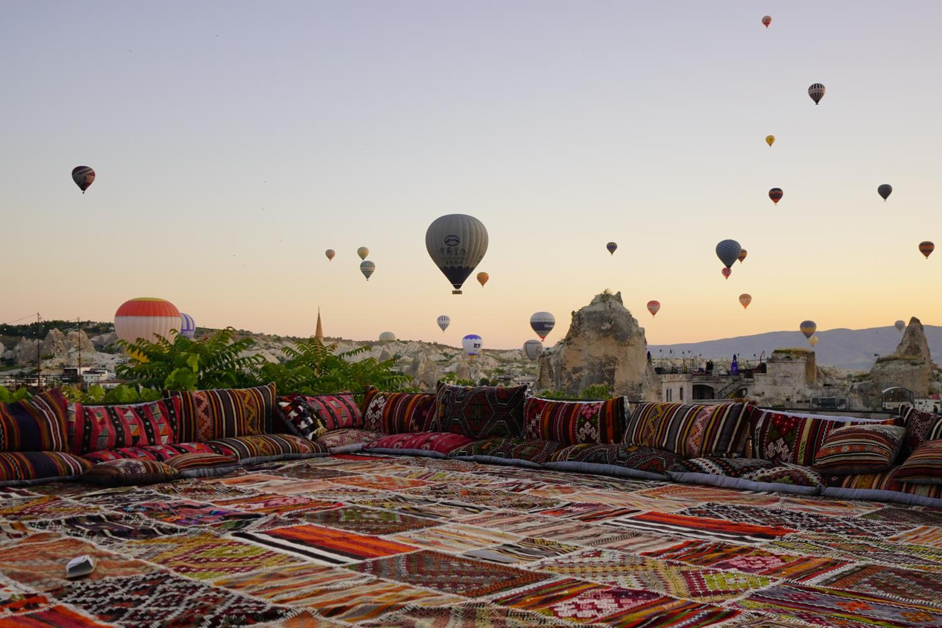 Kayatas Cave Suites - Image 168