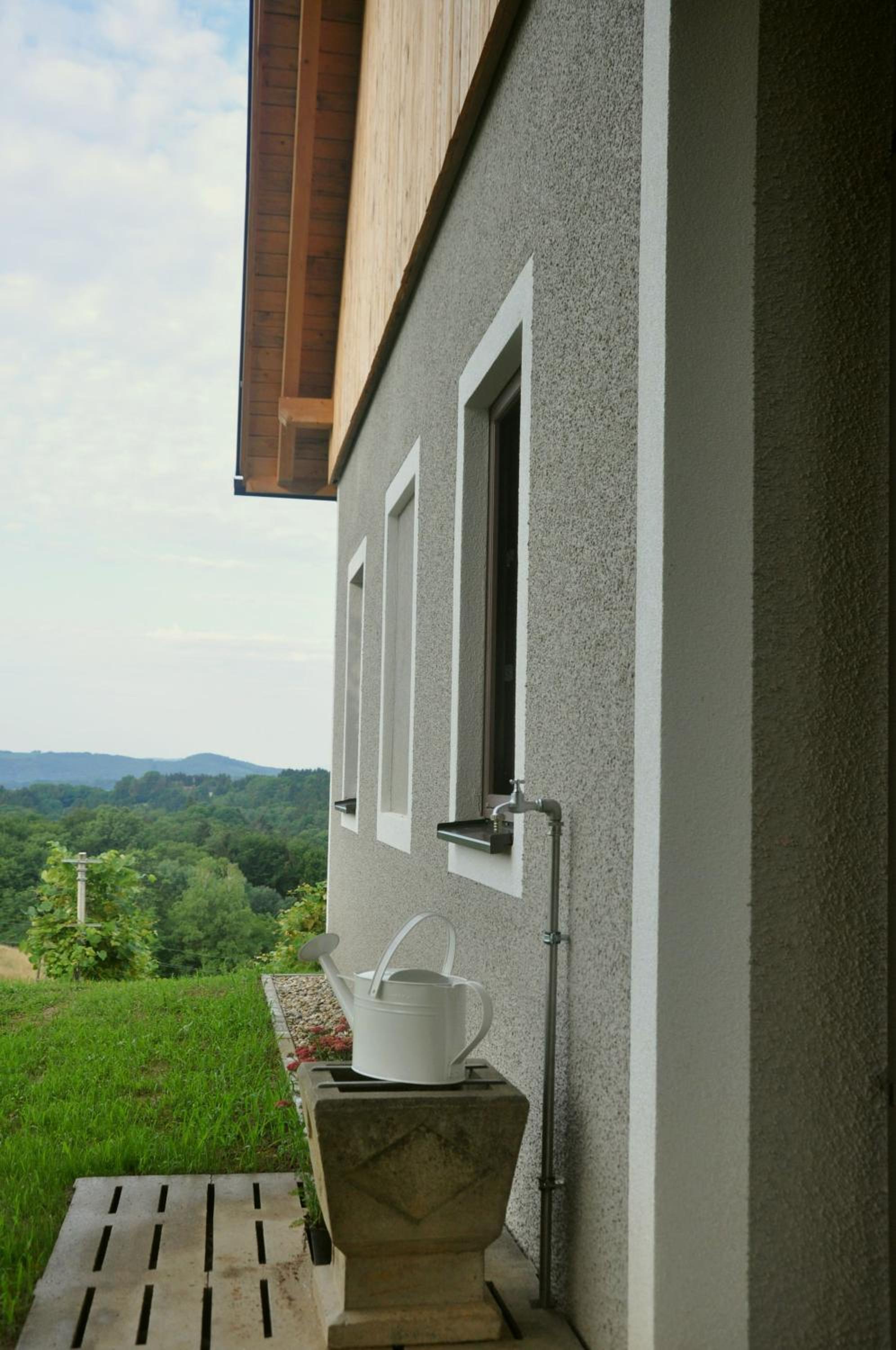 WEIN DOMIZIL Zieger