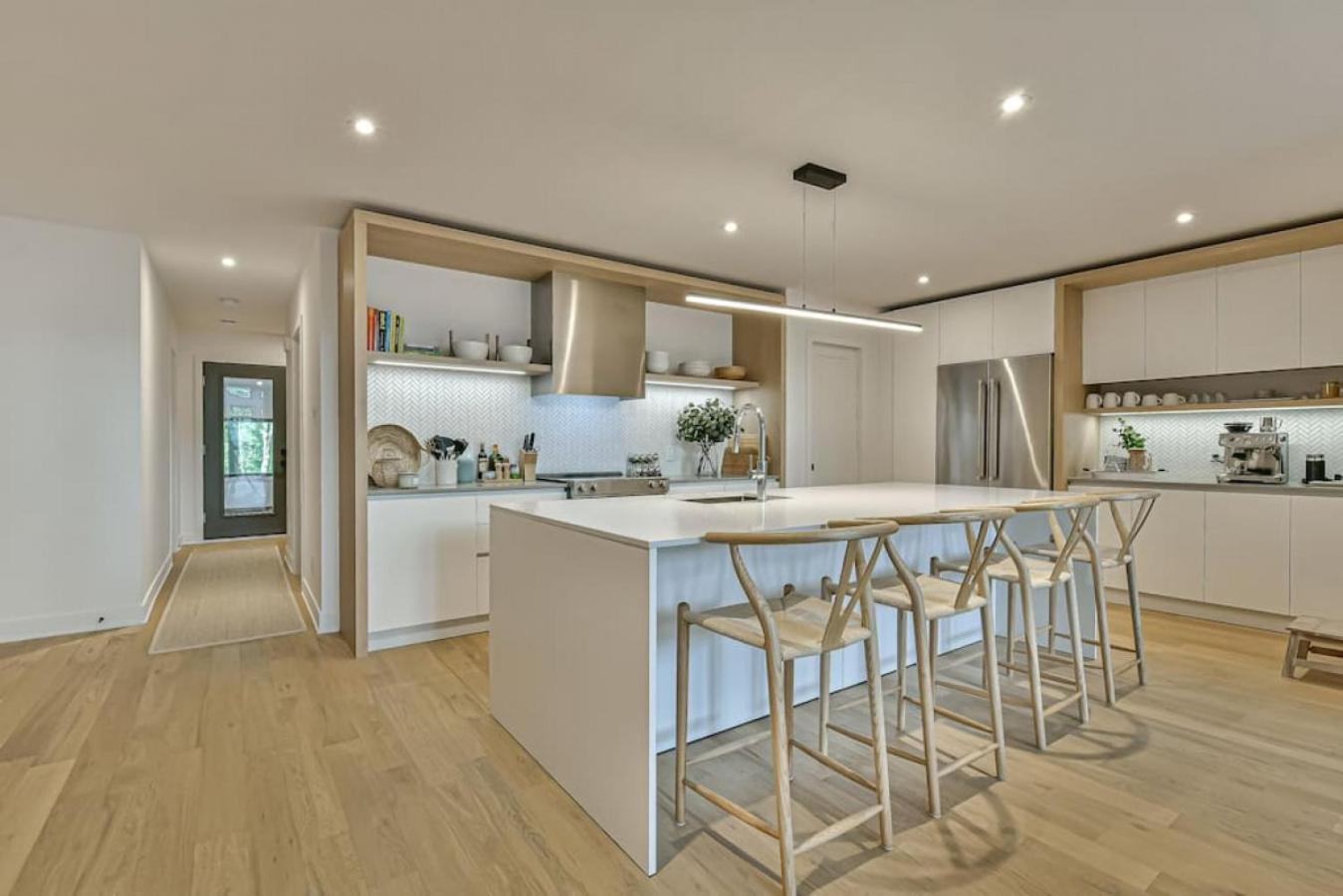 203 Verbier Building 7 - 5BR Tremblant Lux Condo Close to Everything