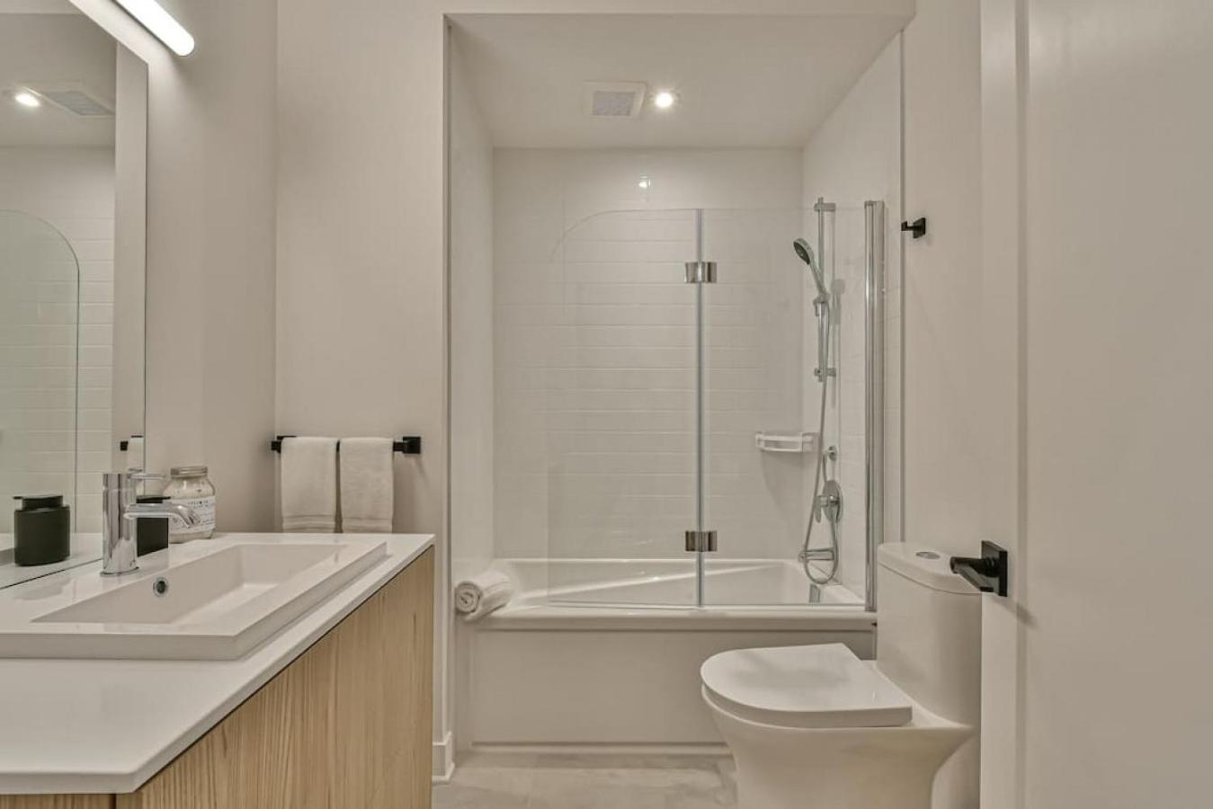 203 Verbier Building 7 - 5BR Tremblant Lux Condo Close to Everything