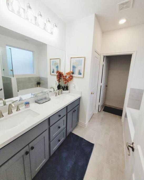 Dream Stay-New Construction*Downtown*NRG*MedCtr