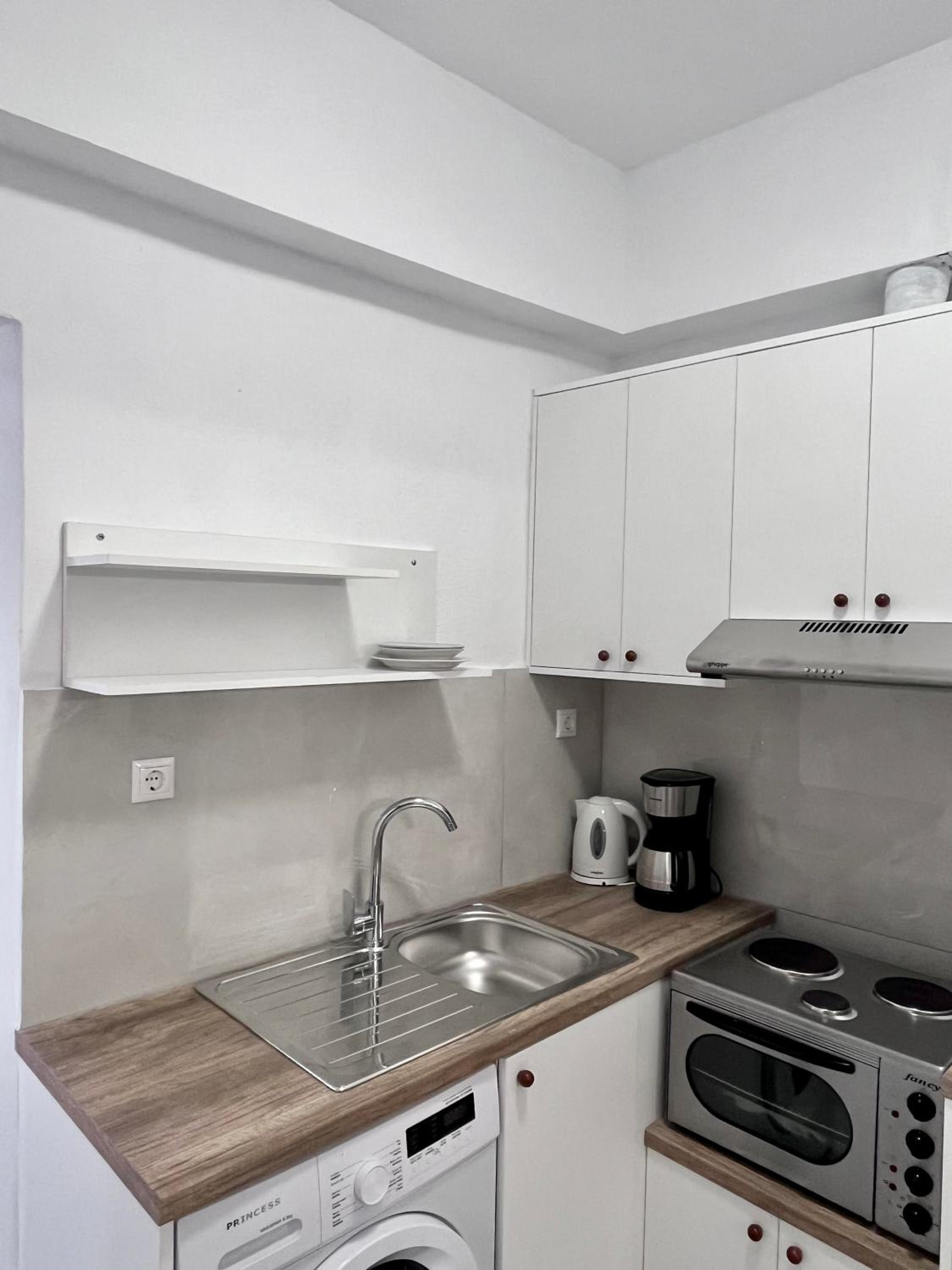 Kallithea Beach Apartments view 3