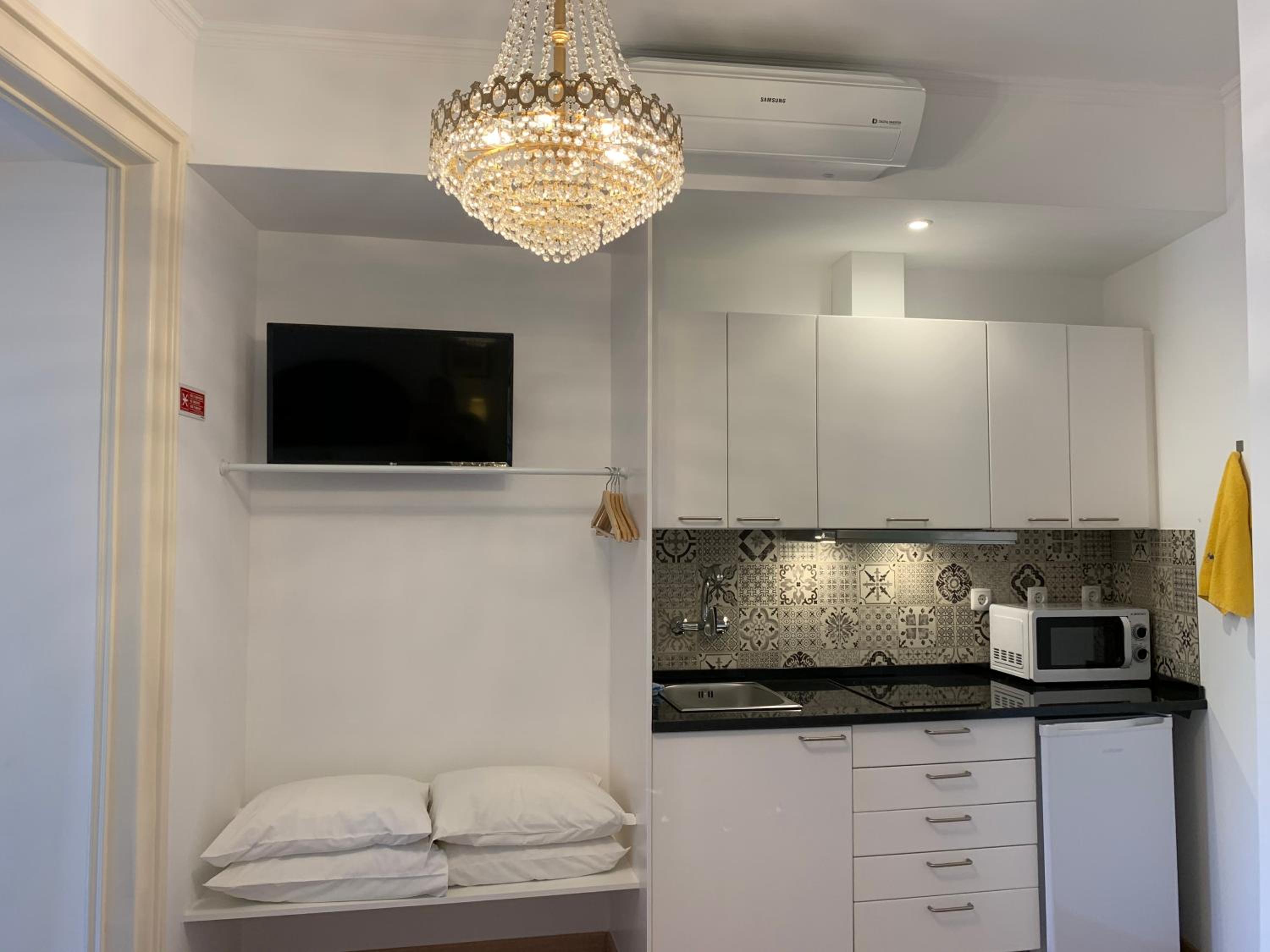 Discovery Apartment Estrela