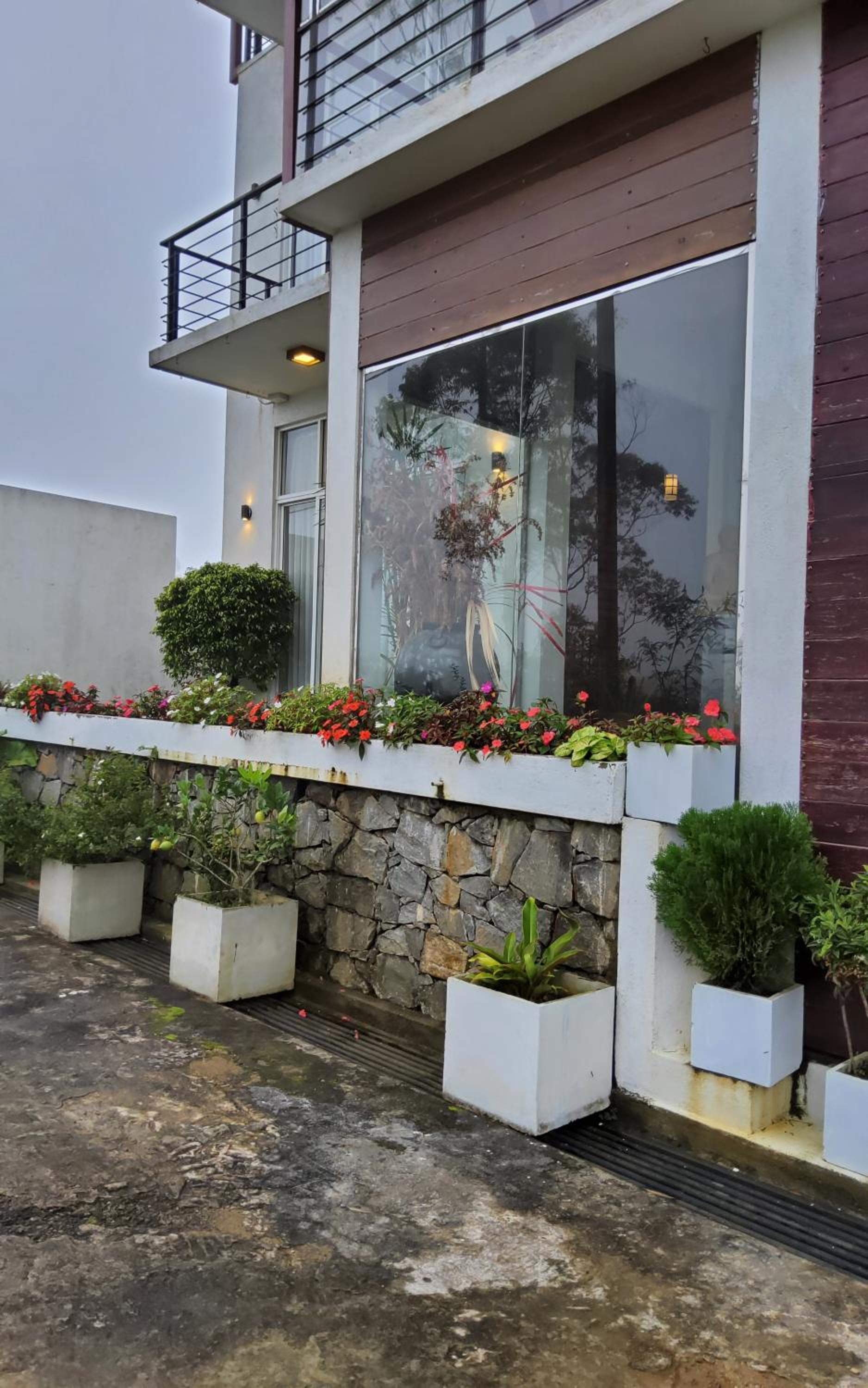 Thimaya Holiday Resort