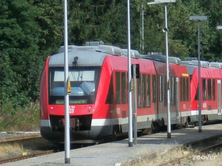 ERDGESCHOSS WOHNUNG BIS 10 PERSONEN ZENTRUM WINTERBERG