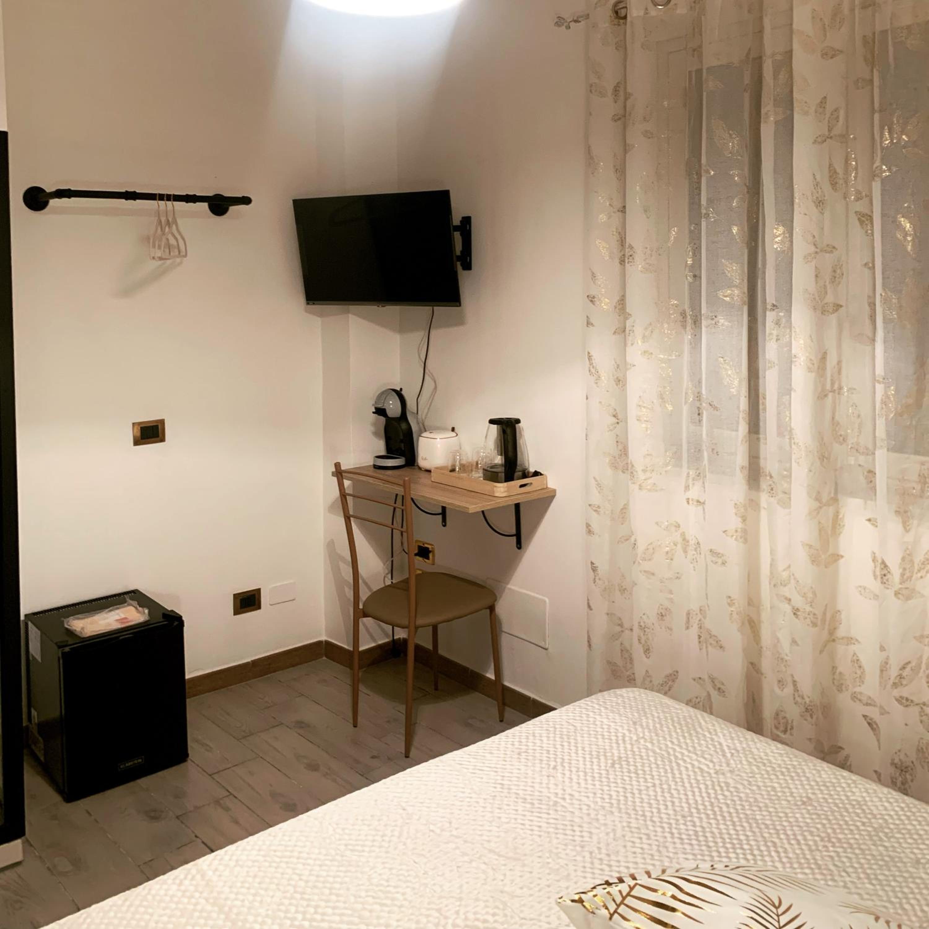 Re Tancredi house en Palermo — hotel room