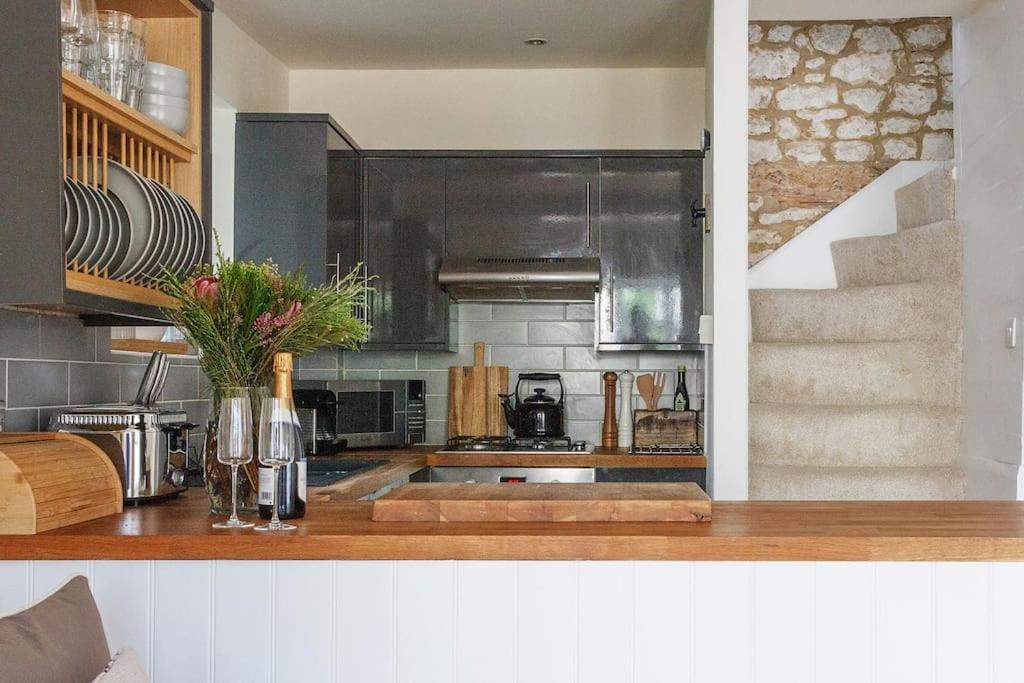 Stylish Painswick Getaway