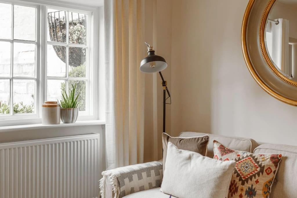 Stylish Painswick Getaway