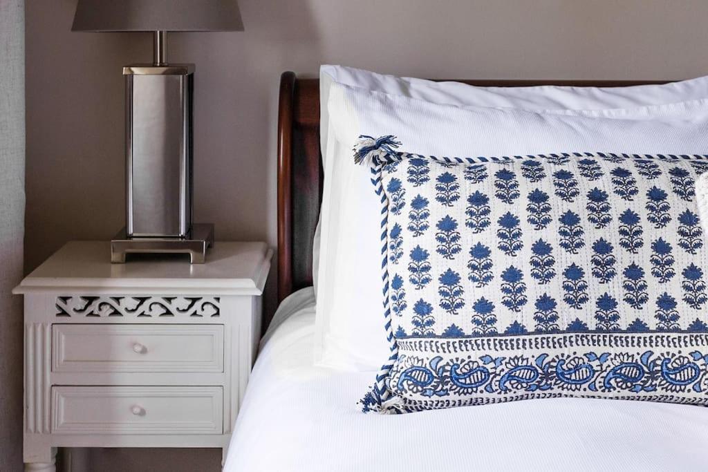 Stylish Painswick Getaway