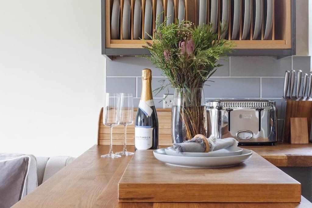 Stylish Painswick Getaway
